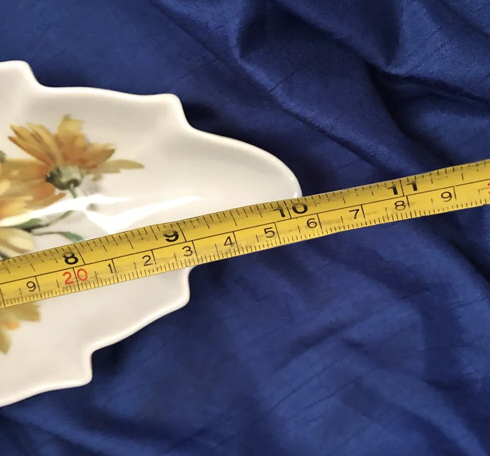 Mitterteich Bavaria Germany Leaf Shape Daisy Flower Candy Dish Gold Gild VTG