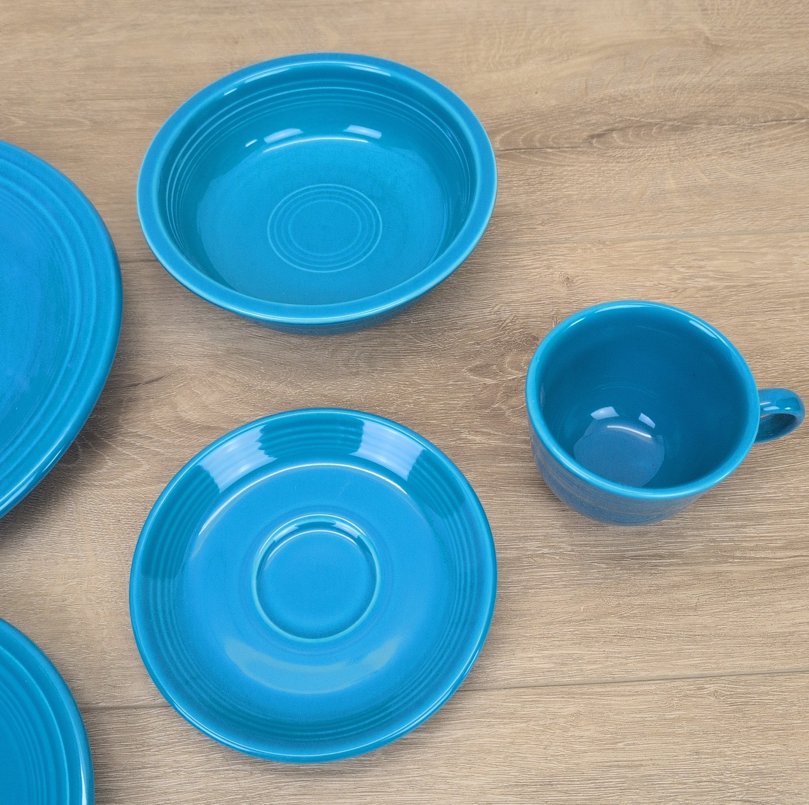 Fiesta by Homer Laughlin, Made In USA, 5 Pieces, In Retired Peacock Blue