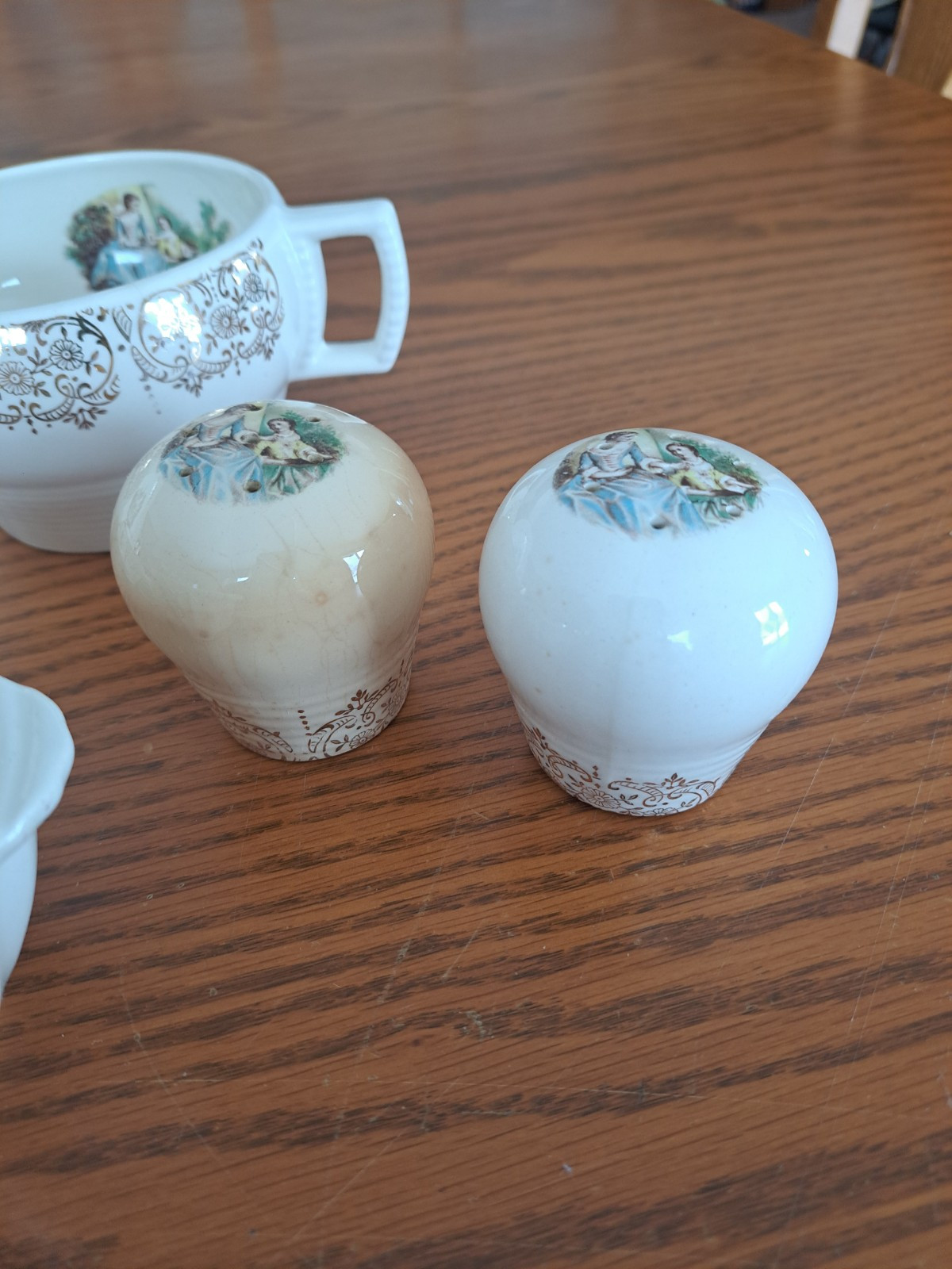 Triumph USA Limoges 22K China Triumph Courting Couples 11 Piece Grouping