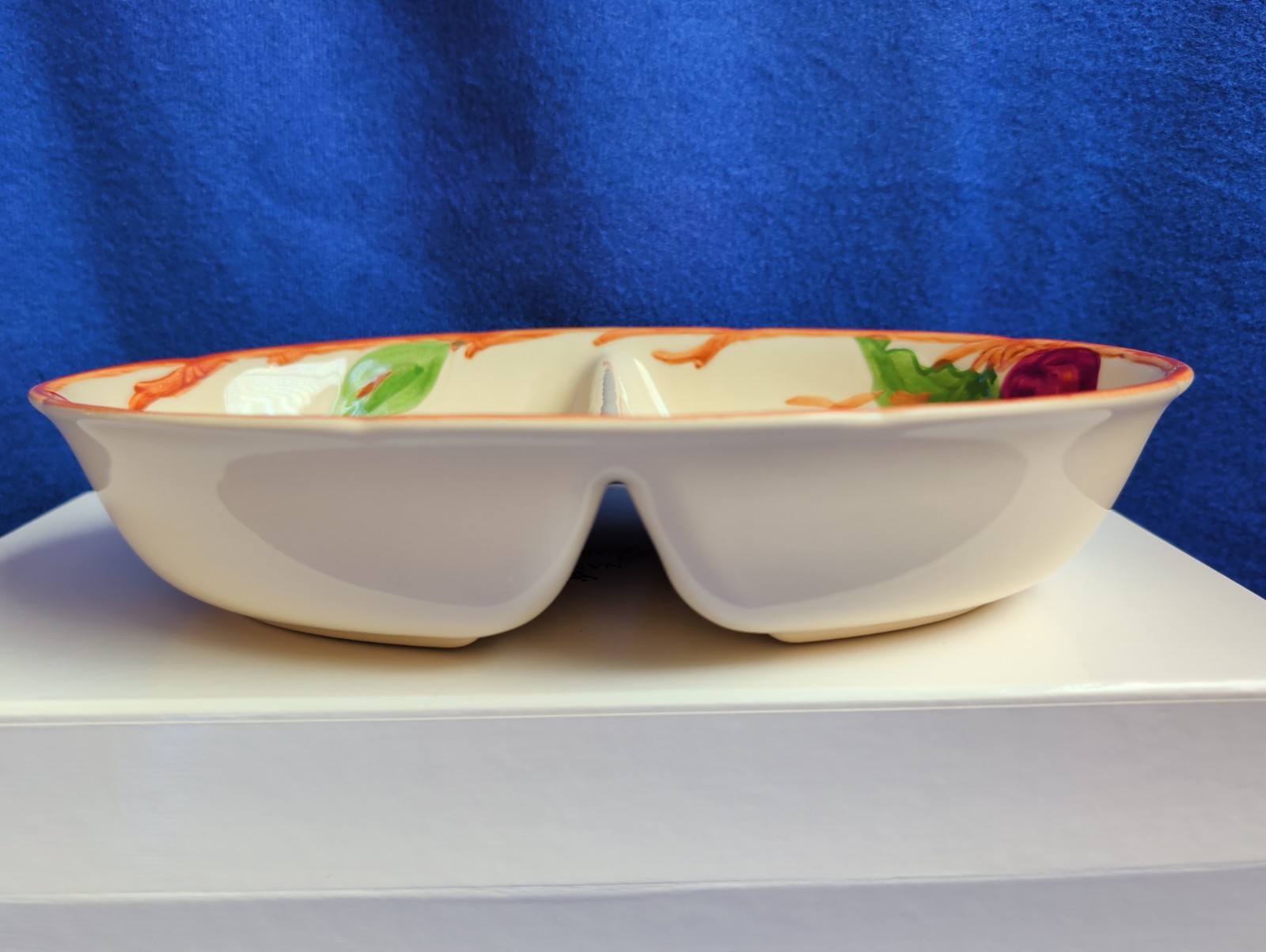 Franciscan Apple Divided Vegetable Serving Bowl USA Vintage 10 3/4″ Relish Dish