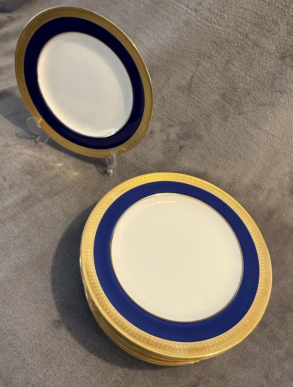 Vintage Minton England Cobalt Blue Heavy Gold Gilt Plates Set of 9, 8 7/8”