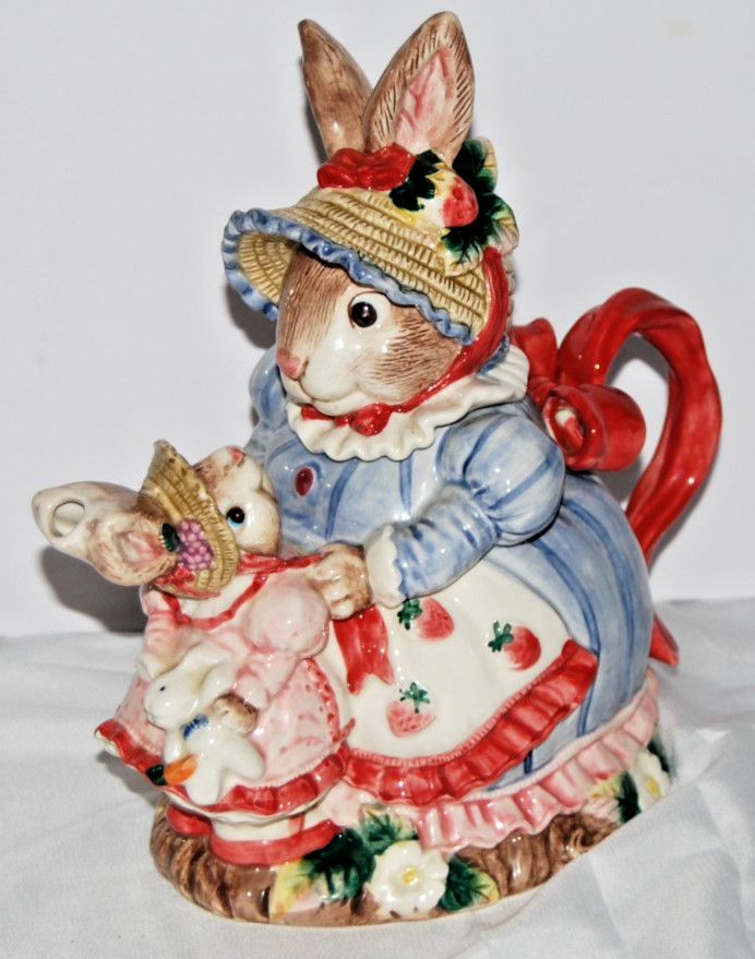 VTG 1992 Fitz and Floyd Bunny Bonnet Hill Ceramic Teapot Mother Baby Rabbit 40oz