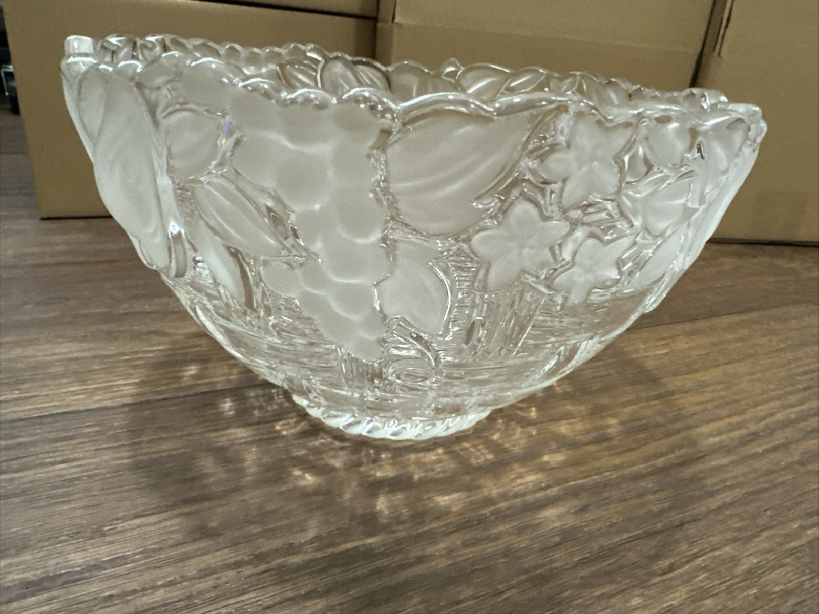 9in Gorham Crystal Spring Traditions Country Terrace Serving Bowl