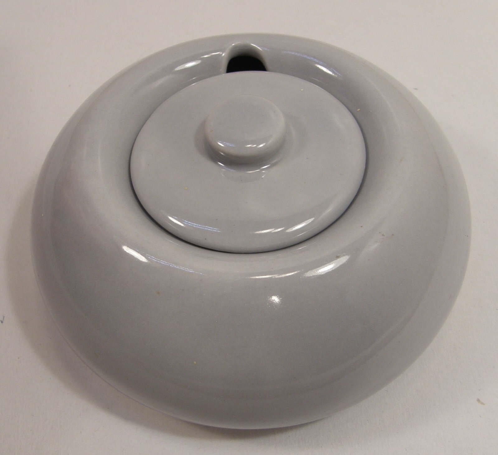VINTAGE MCM HOLLYDALE CALIFORNIA POTTERY MALIBU MODERN GRAY SUGAR BOWL & LID