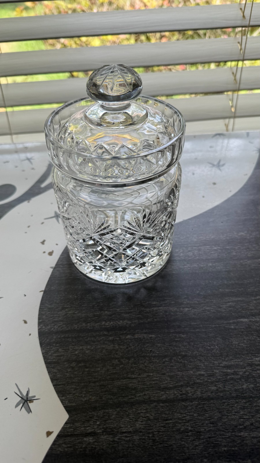 Crystal Candy Biscuit Apothecary Jar Crystal Clear 7.5 inches tall, 4.5inches w