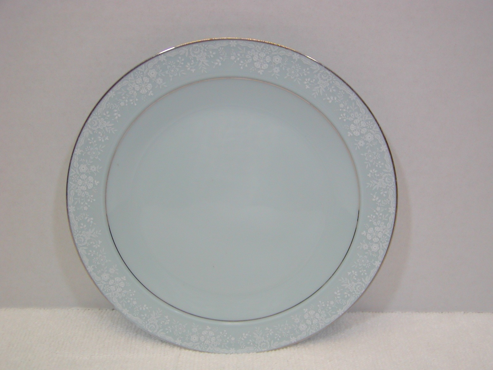 4 VINTAGE NORITAKE FIDELITY 8-1/4″ SALAD PLATES