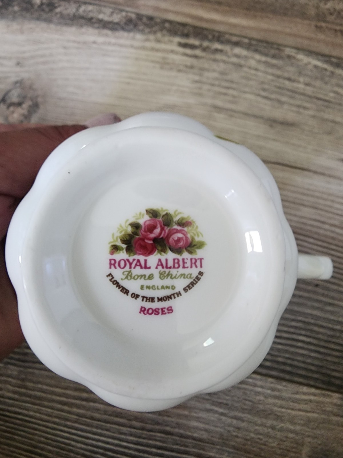 Royal Albert Flower Of The Month Tea Cup and Saucer | June | Roses