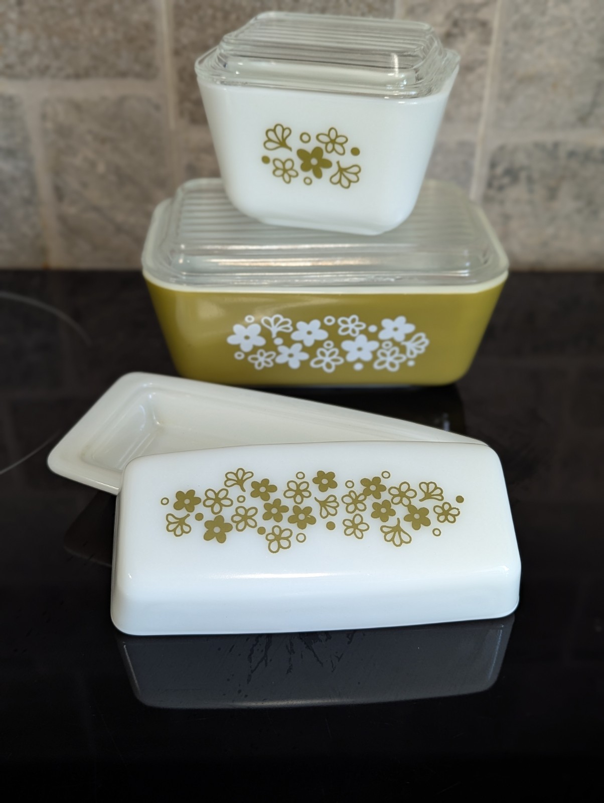 PYREX 502 501 CRAZY DAISY SPRING BLOSSOM REFRIGERATOR BITTER DISH Lot Lid Chips