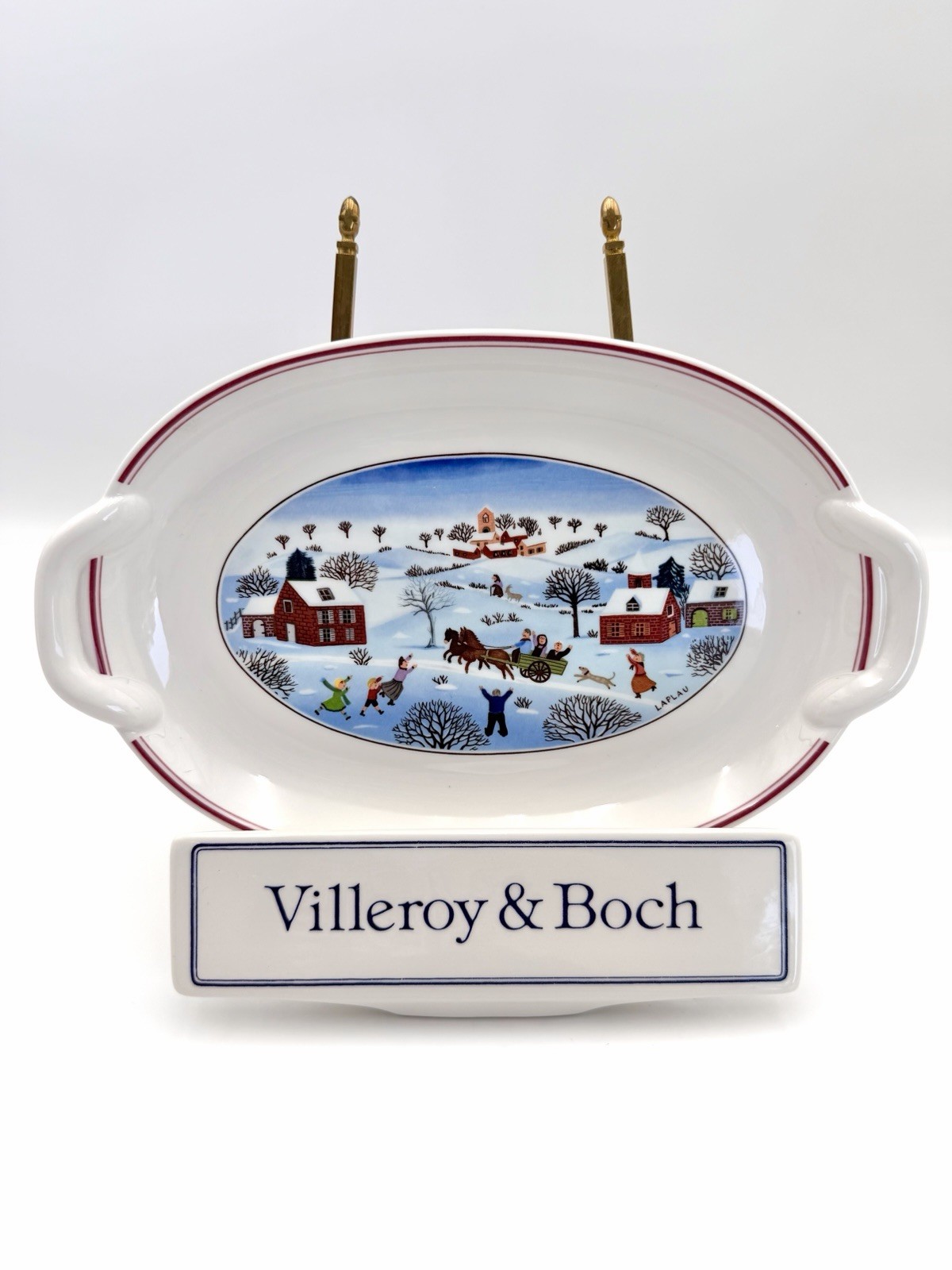 Villeroy & Boch Naif Christmas – Handled Pickle Dish, 10 1/4”