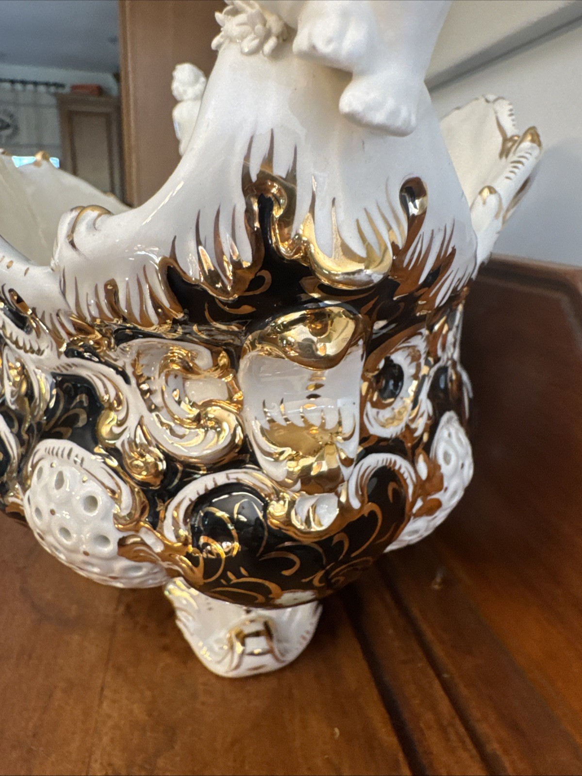Vintage Mid Century Italian Capodimonte Cherub Porcelian Fruit Bowl Centerpiece
