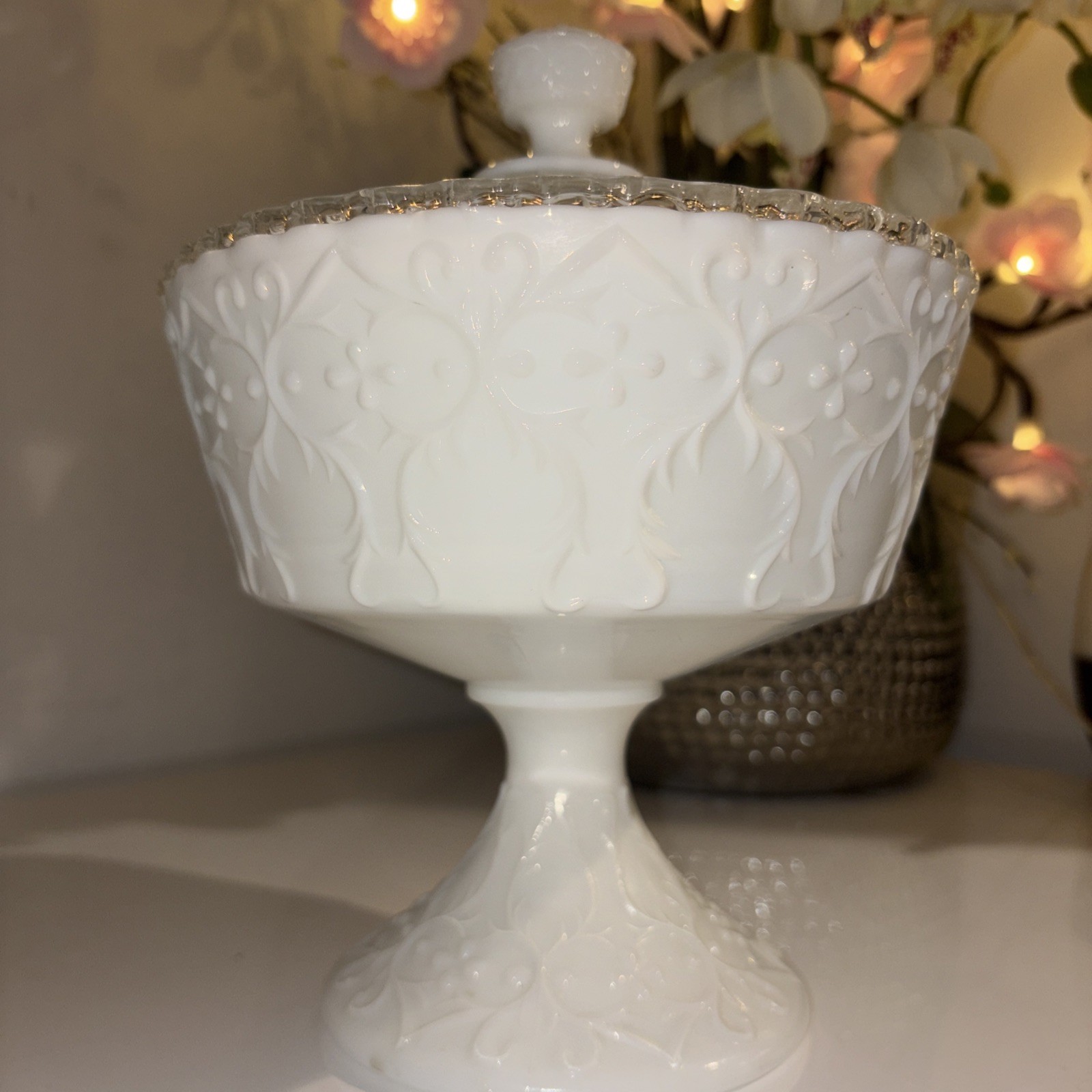 Fenton Milk Glass Silver Crest W/ Spanish Lace Footed Compote Candy Dish W/Lid