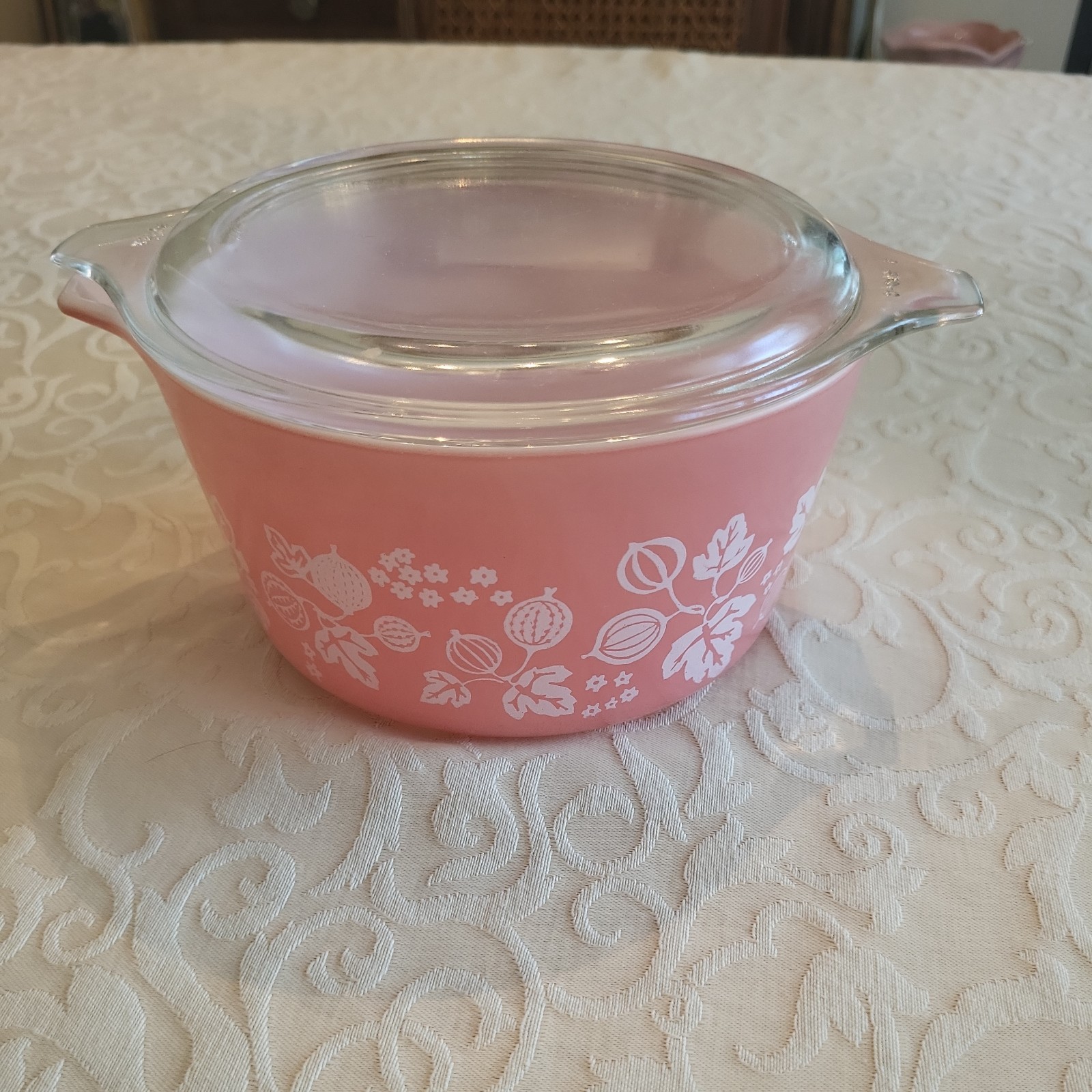 Pyrex Pink Gooseberry 1 QT Casserole Dish 473 w Glass Lid 470 Rare 1950s