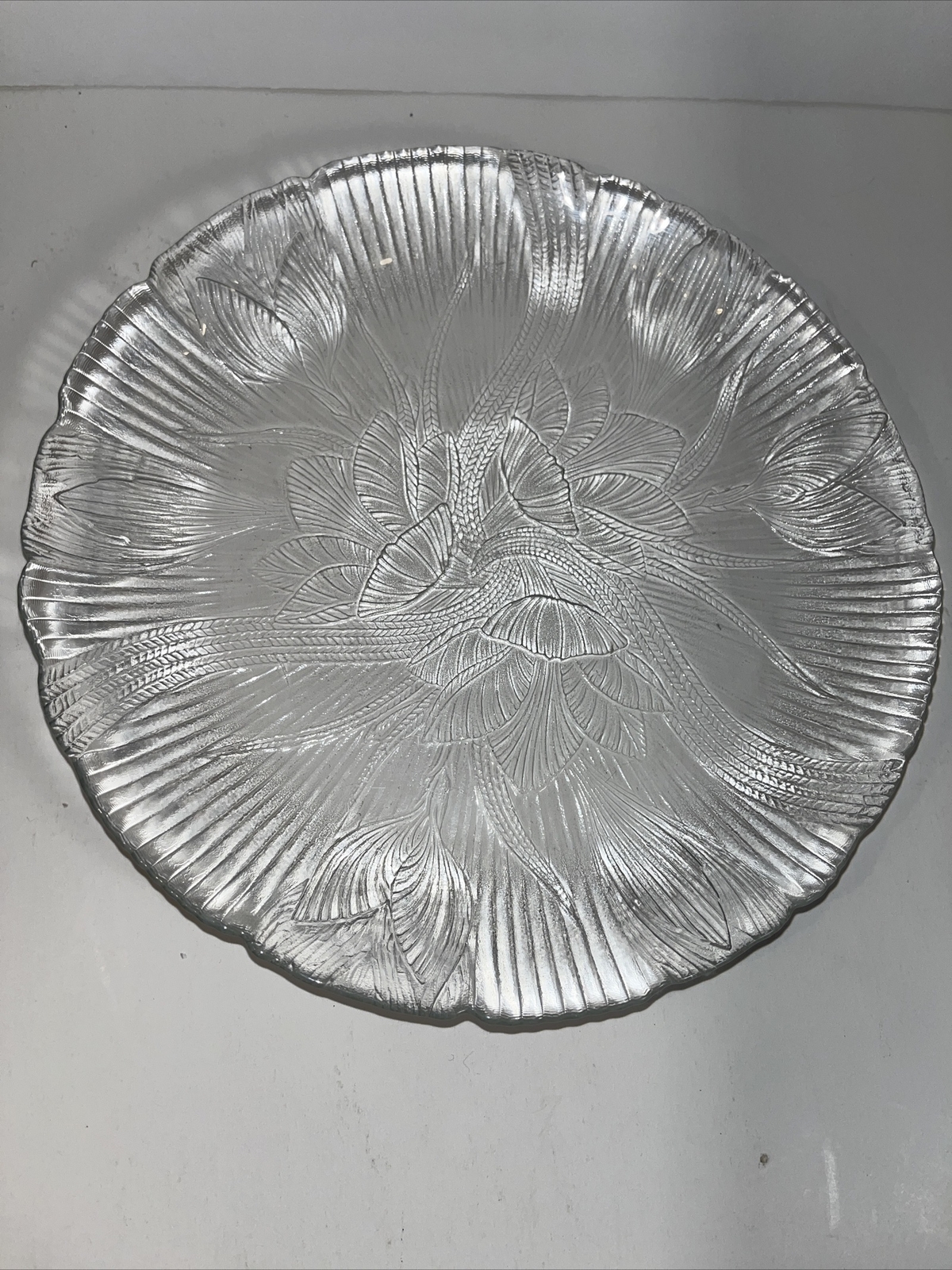 Arcoroc Canterbury Glass Dessert Plates 7.5 Inches Set of 3 Vintage 3D Embossed
