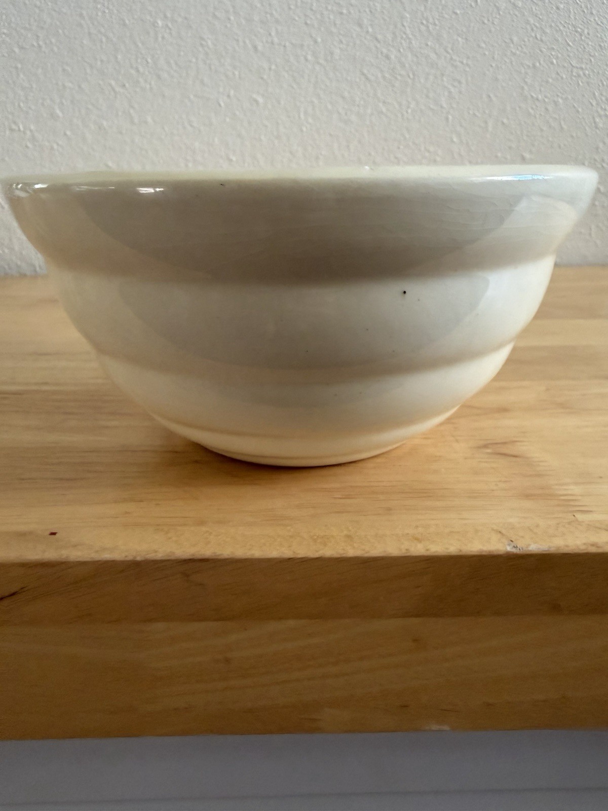 Vintage Bauer Pottery Ringware Mixing Bowl #24 Ivory White Beehive Nesting 7.5″