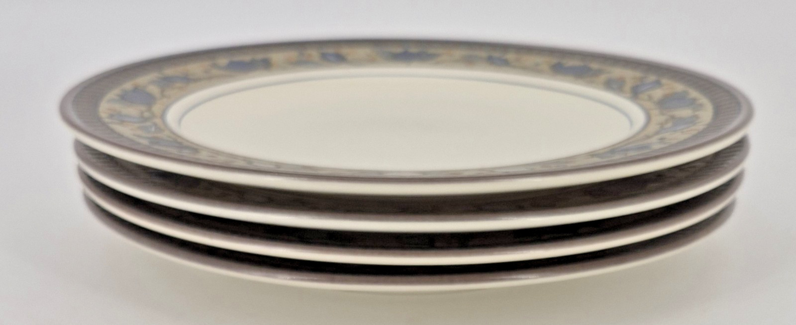 MIKASA INTAGLIO ARABELLA Salad Bread Plates 8 3/8″ ~ CAC01 ~ SET OF 4 ~ EUC