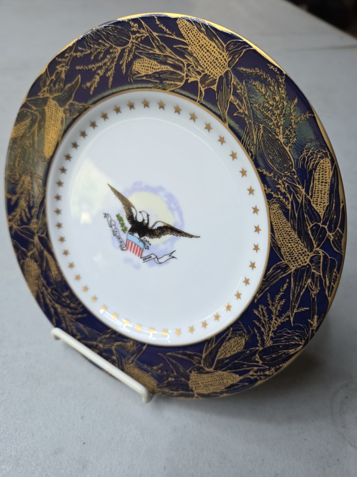 RARE Benjamin Harrison 1889-1893 Re-Creation Of The White House China Pattern VC
