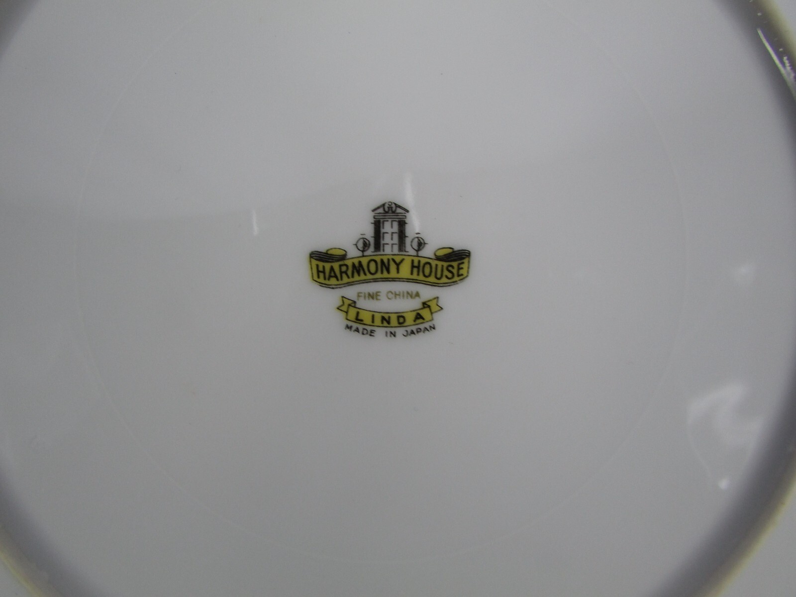 Linda by Harmony House China 10 1/4″ Dinner Plates Japan Set of 4