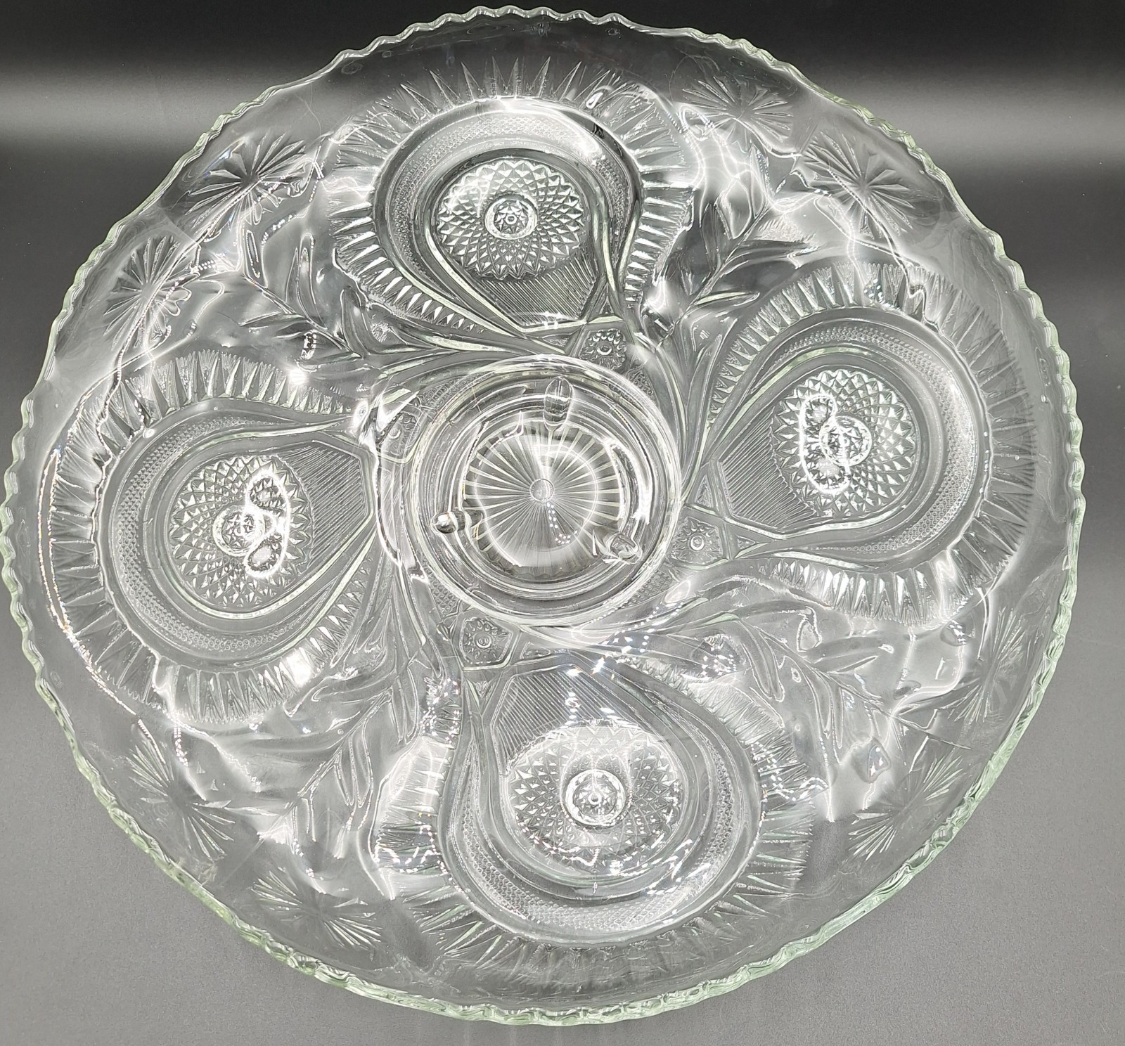 HUGE Vintage LE Smith Horseshoe Pinwheel and Stars Punch Bowl Underplate 21” EUC