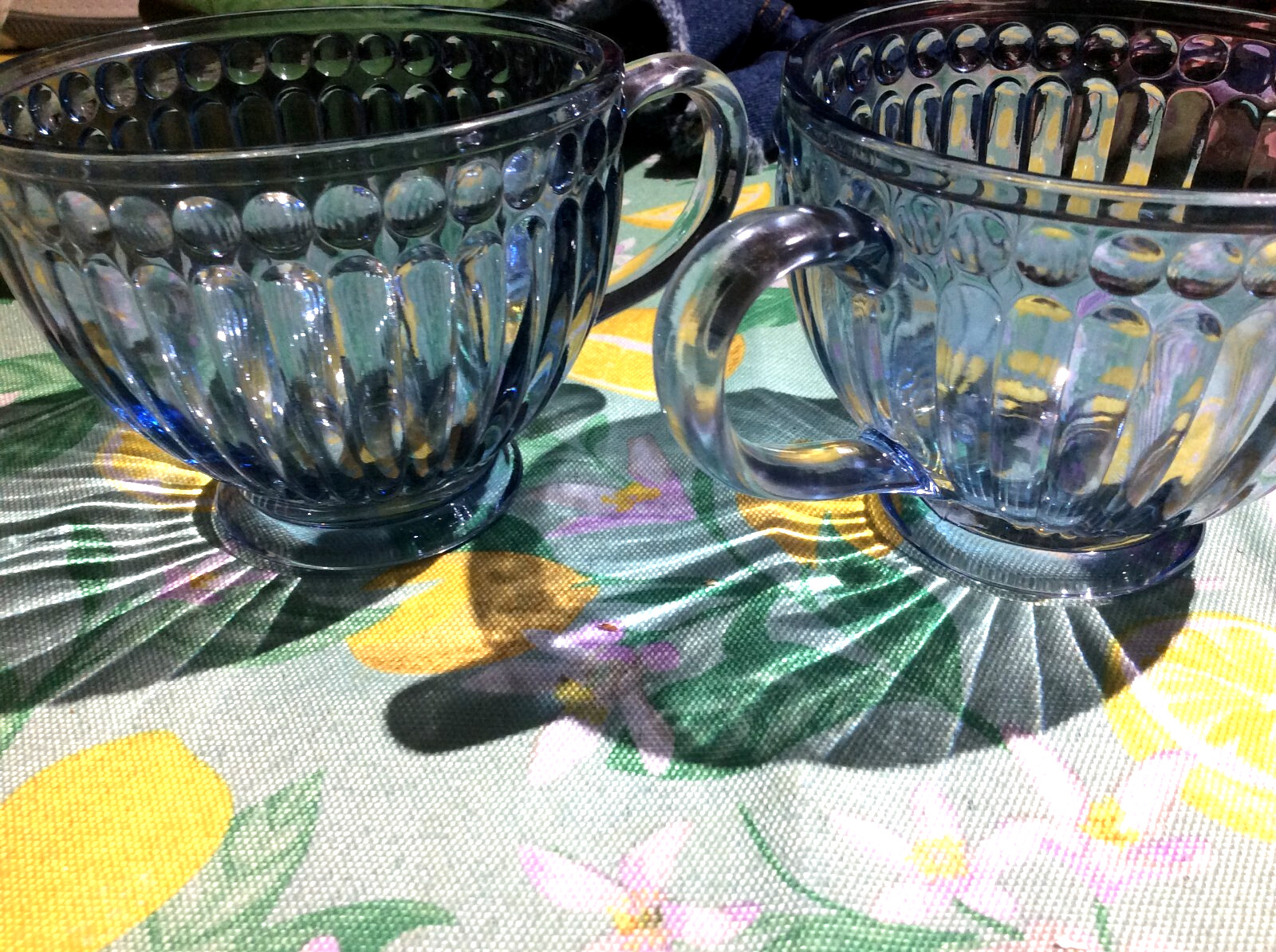 2 Lt Blue Glass Coffee Cups Mugs Quilted Bubble Pattern 12 oz. Beauties 4.25″