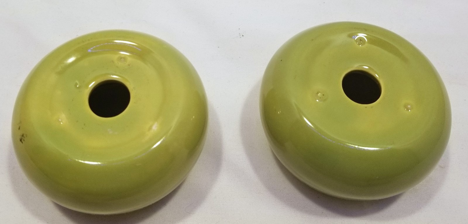 MALIBU MODERN by Hollydale California Pottery Chartruese Green Salt & Pepper Set