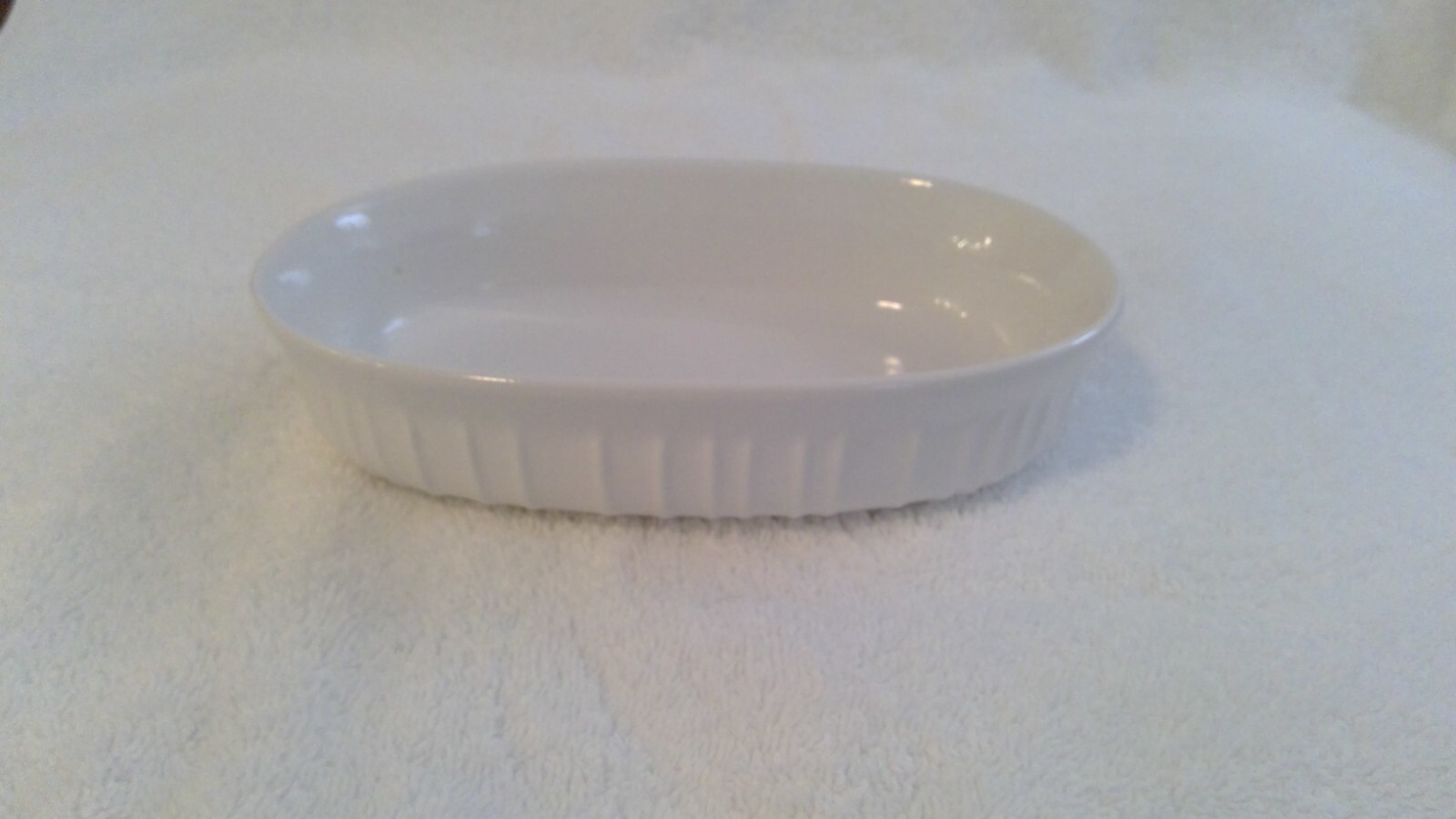 Vintage 1978-01, 15oz-444mL French White, 4″x7″ Oval Casserole Dish, No Lid