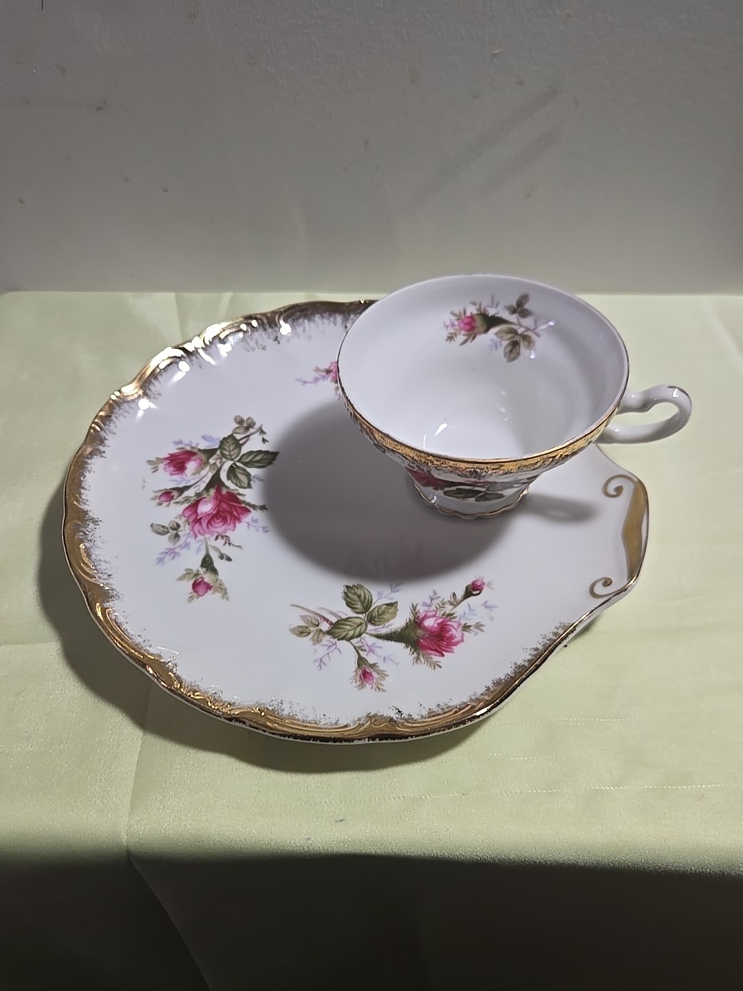8-in Seashell Plate And Cup. Made In Japan.