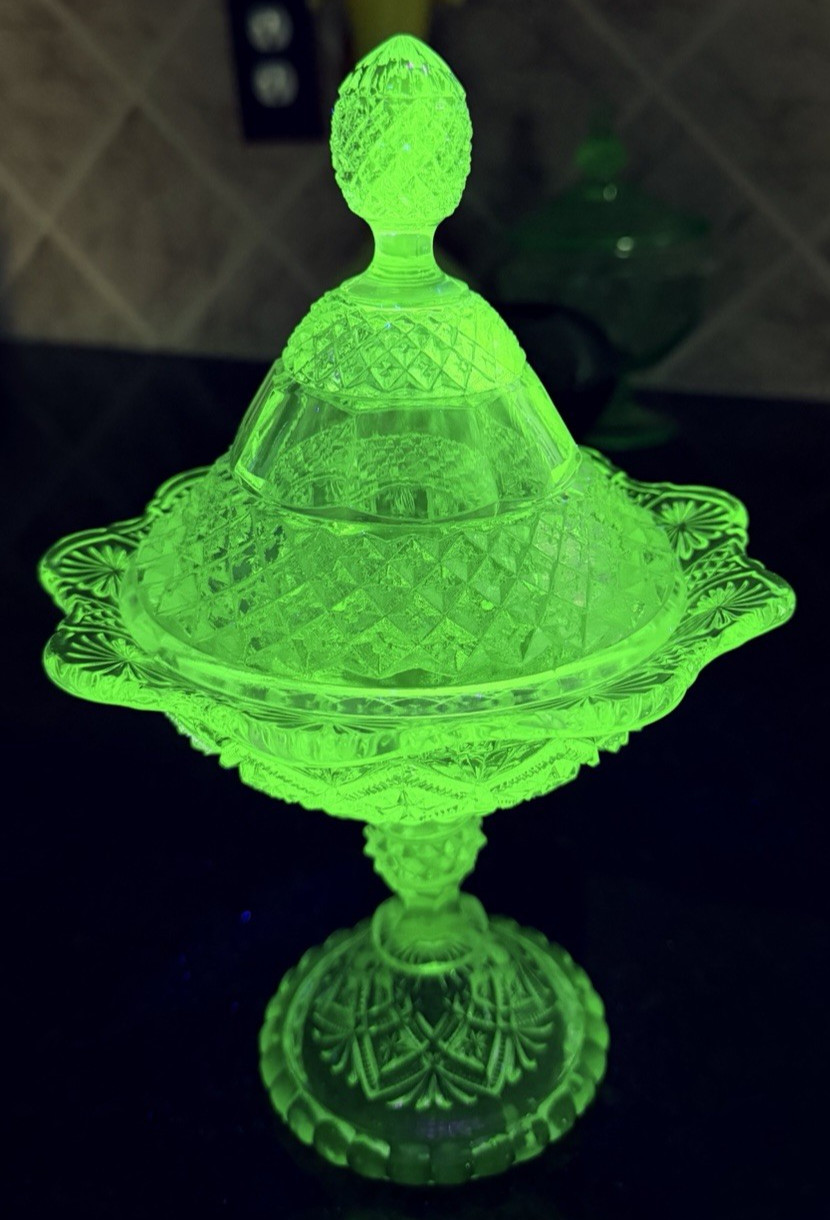 EAPG Clear Pressed Glass Covered Compote Diamond Fan Pineapple Finial UV365 Glow