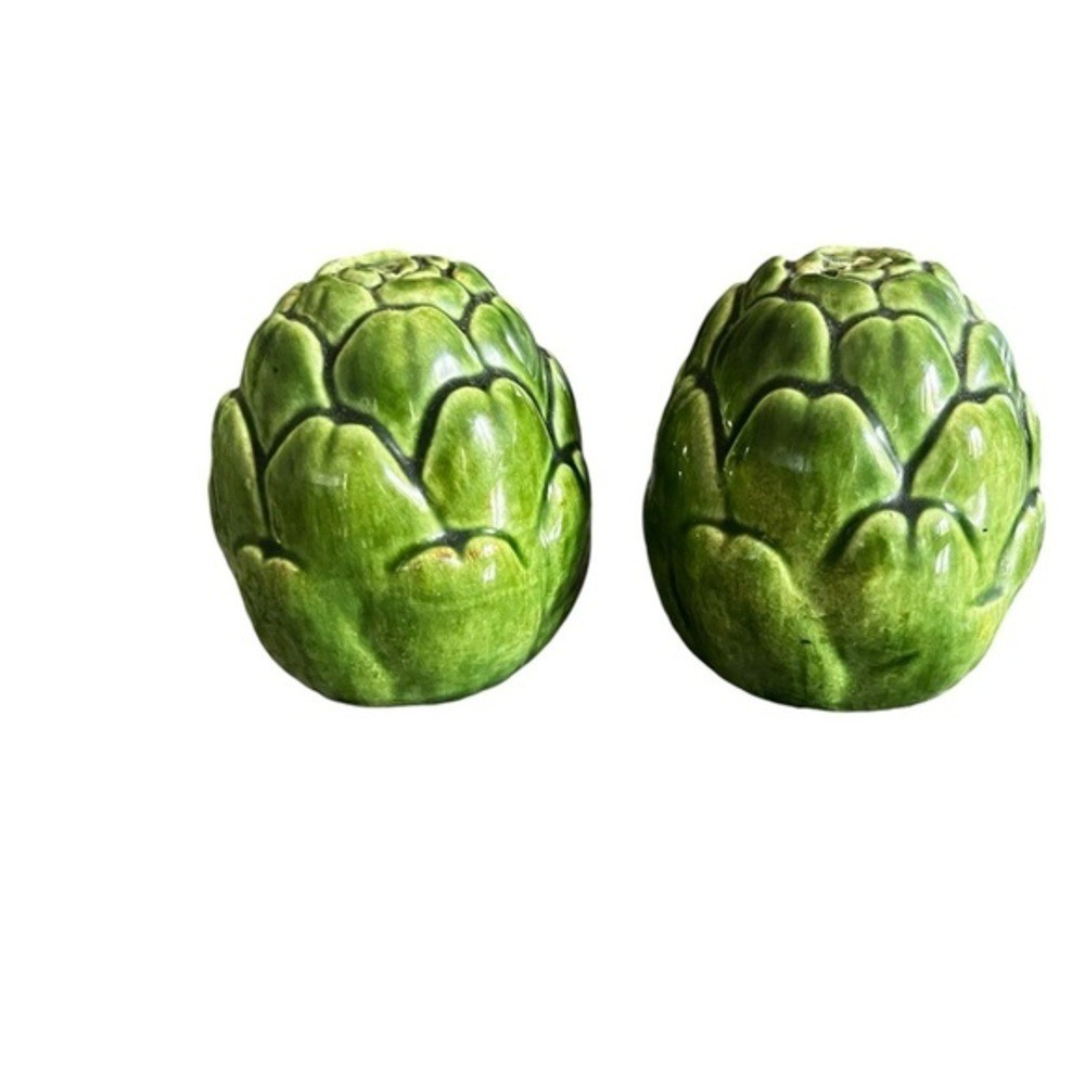 Vintage Artichoke Salt and Pepper Shakers MCM Ceramic Green 3 inches.