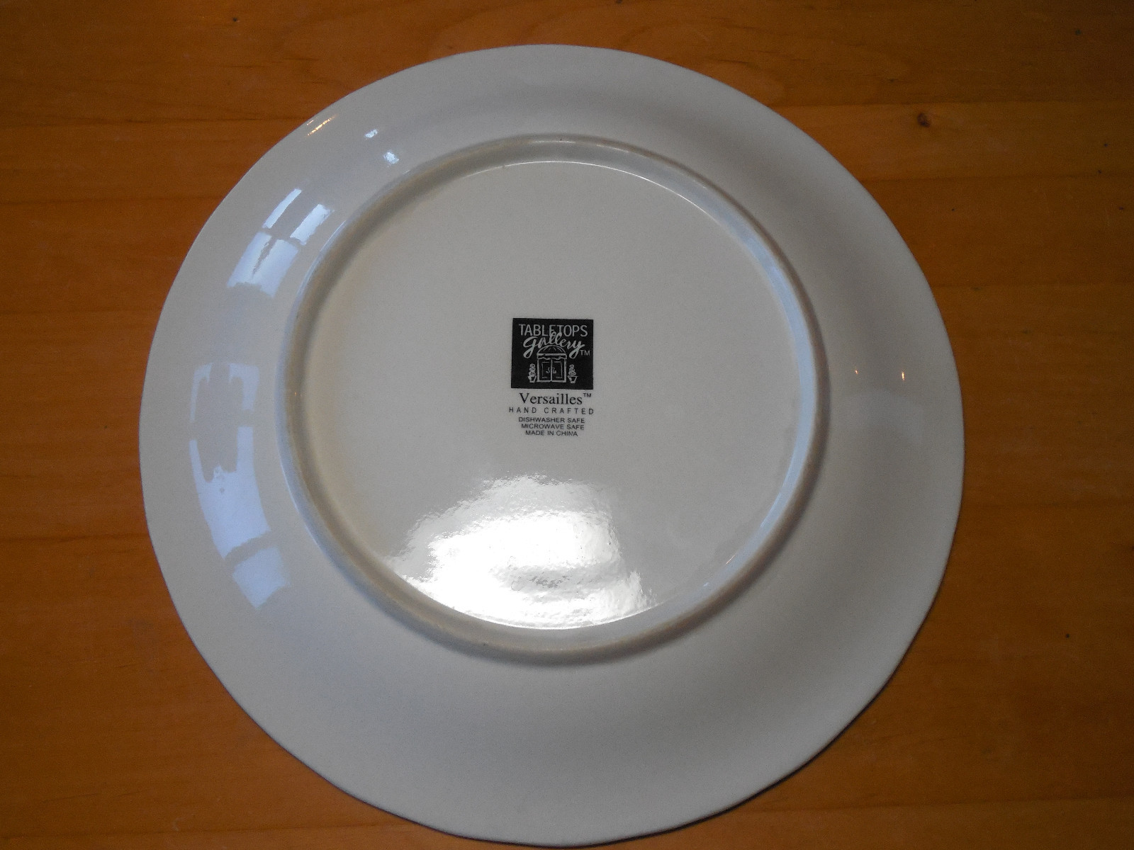Tabletops VERSAILLES OFF WHITE Dinner Plate 10 5/8″ Embossed 1 ea 15 available
