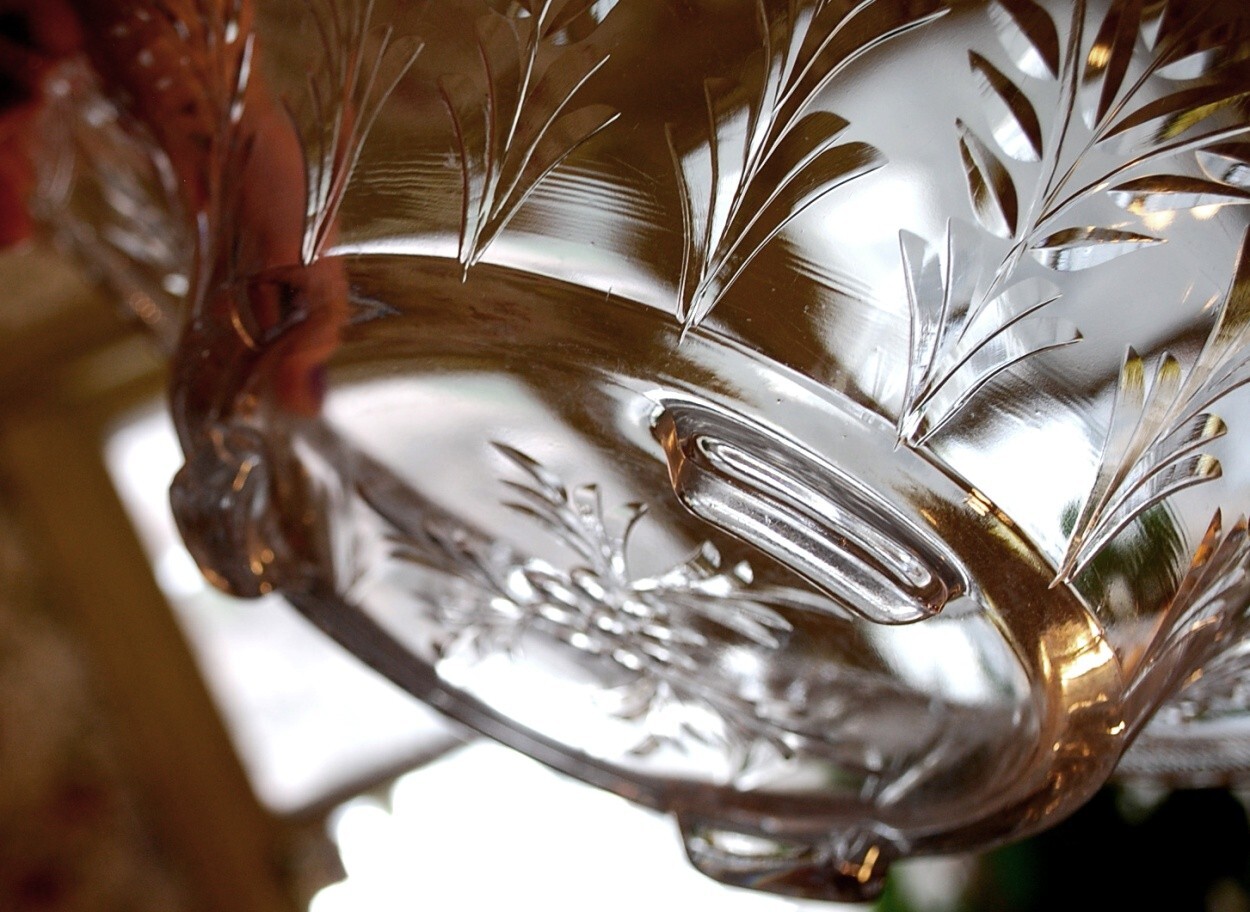 Vintage ROCK SHARPE Crystal FOOTED WIDE BOWL Clear Cut Floral & Dots 12.25″ EXC