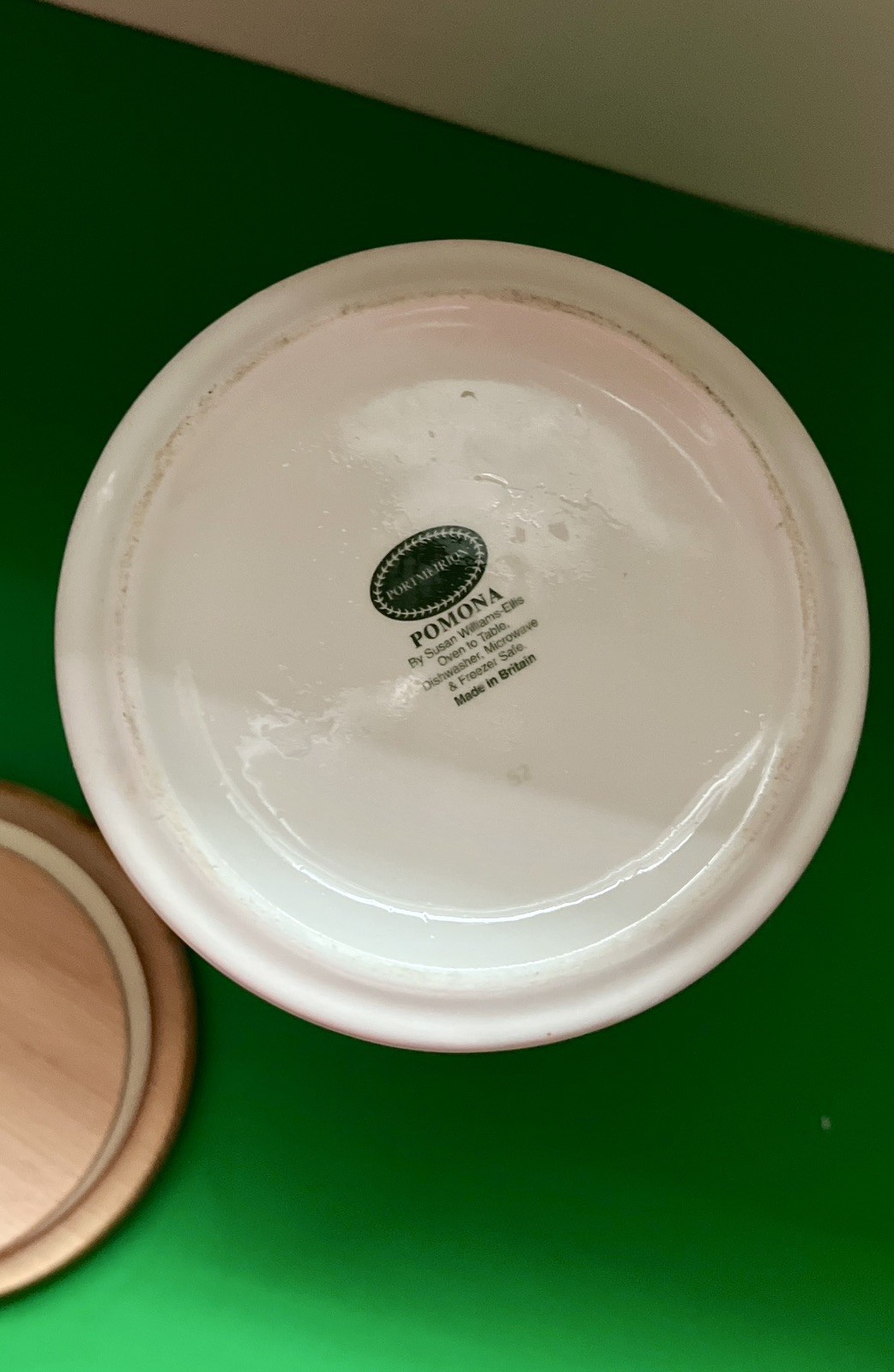 Portmeirion Pomona “Princess of Orange Pear” Porcelain 8” Jar & Lid