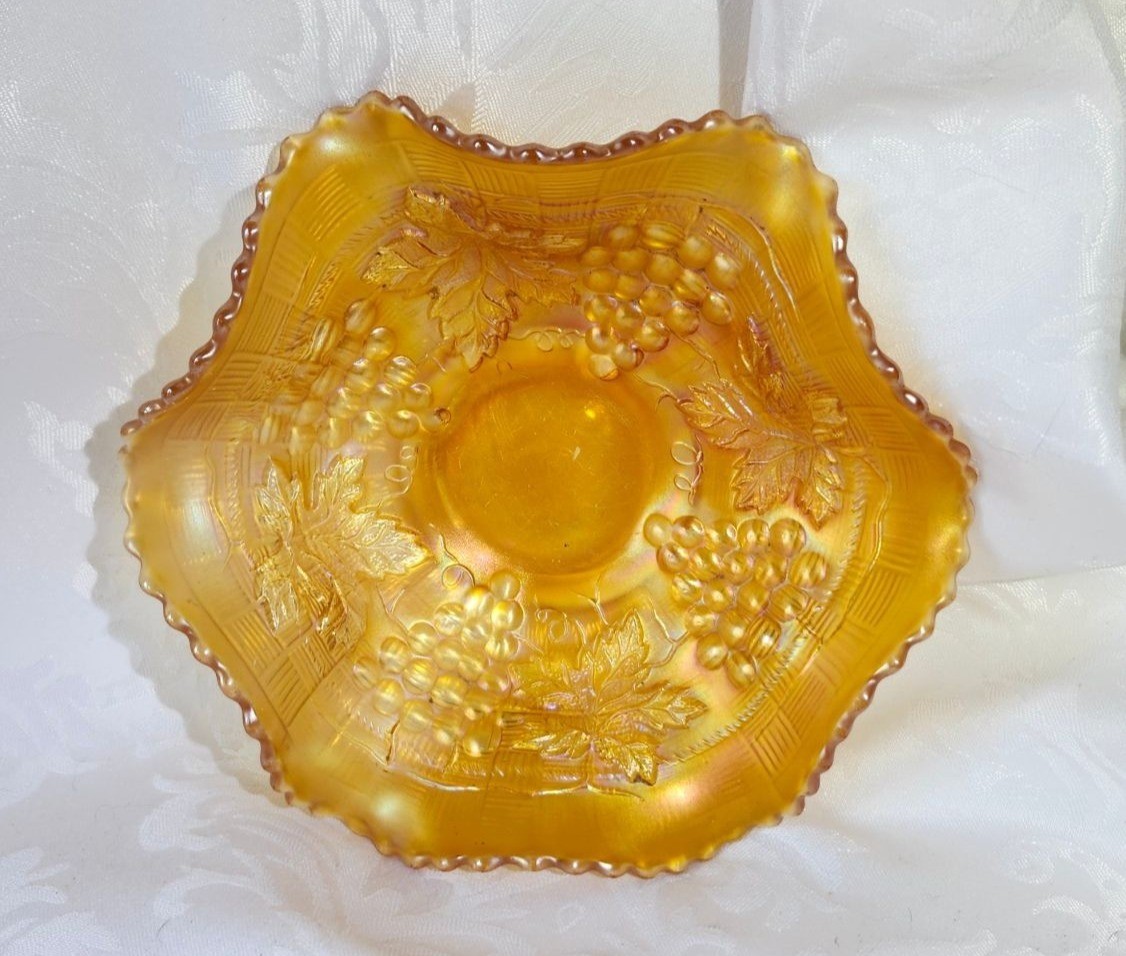 Antique Northwood Marigold Carnival Glass Grape & Cable Ruffled Bowl