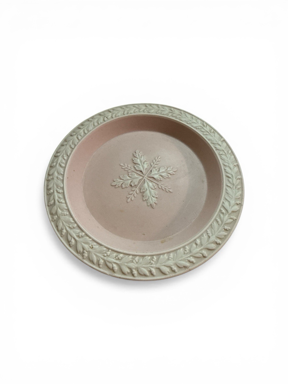Anart Creations 1950s Japan Round Dish Leaf Snowflake Rosette & Border 5″diamete