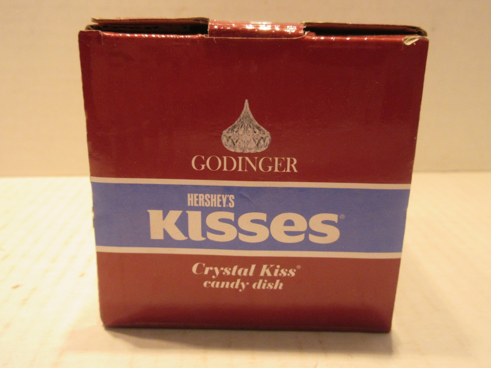 Hershey’s Crystal Kiss Candy Dish Godinger 3 3/4 inches