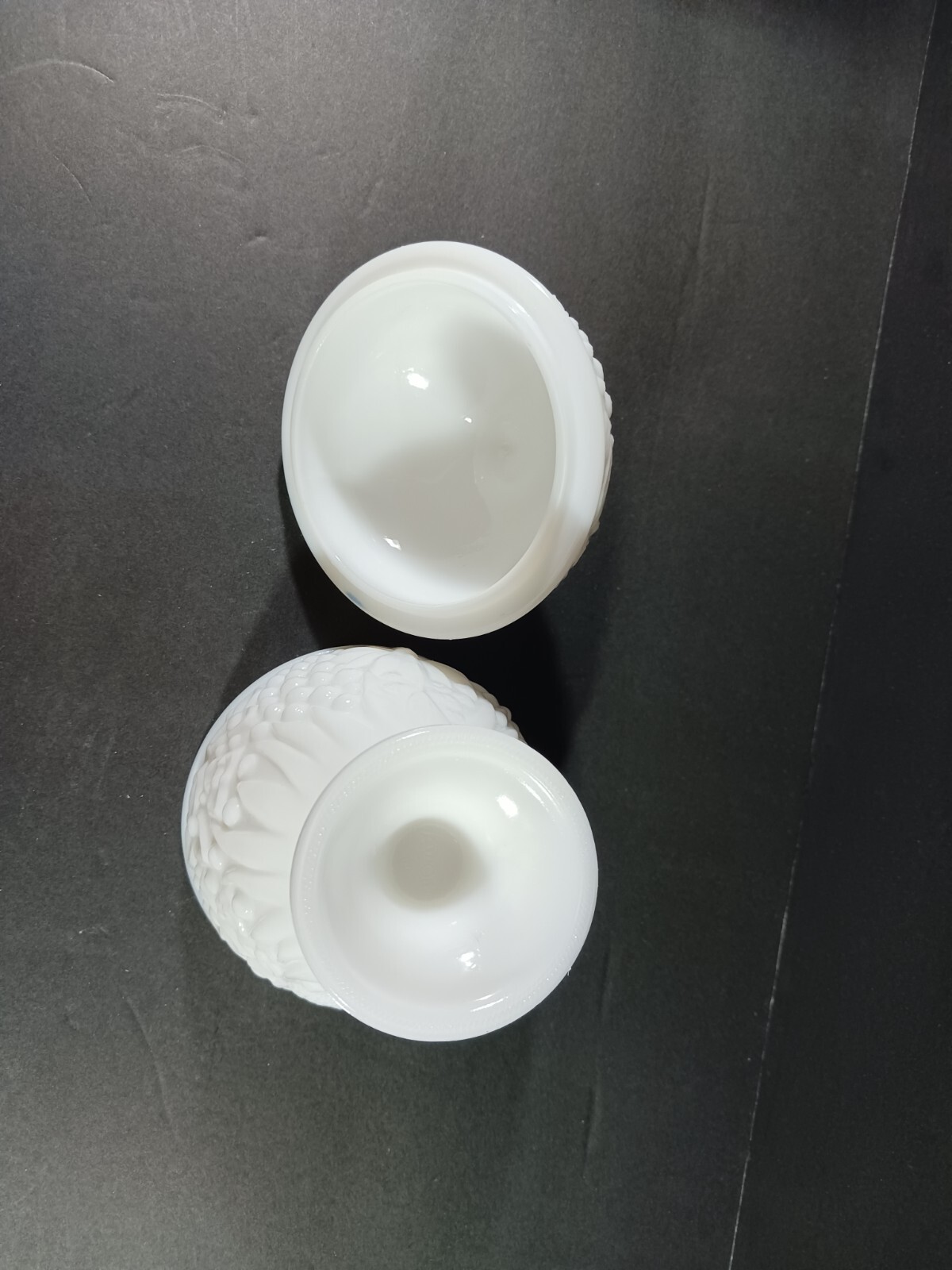 Vintage MILK GLASS COMPOTE CANDY DISH WITH LID Flowers Small White Pedestal Avon