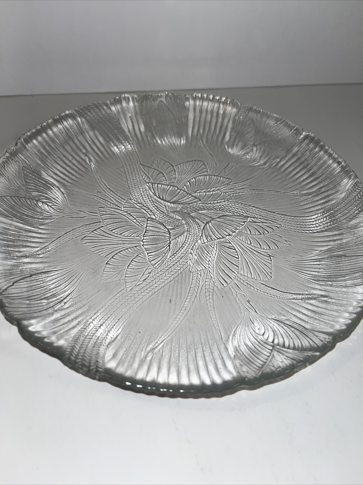 Arcoroc Canterbury Glass Dessert Plates 7.5 Inches Set of 3 Vintage 3D Embossed