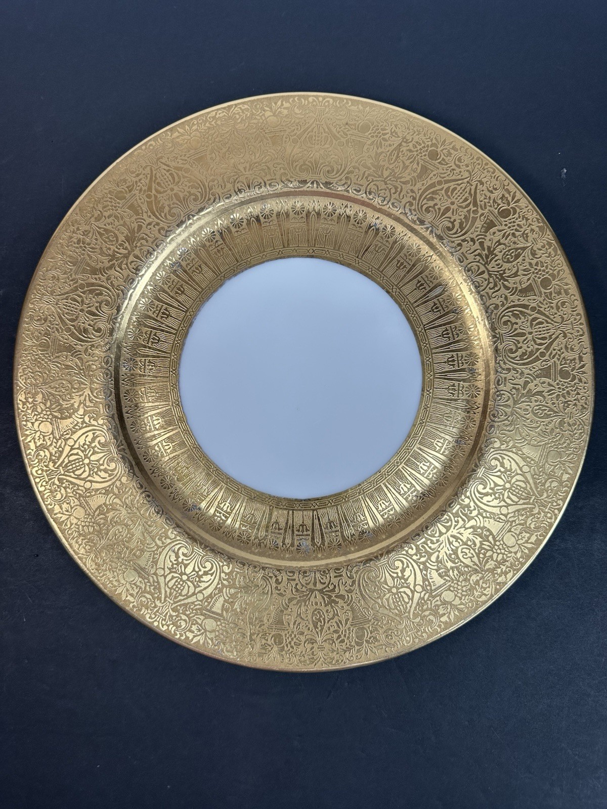 Heinrich H & C Selb Bavaria Cabinet Plate Charger 22K Gold Border 10.75” Vintage
