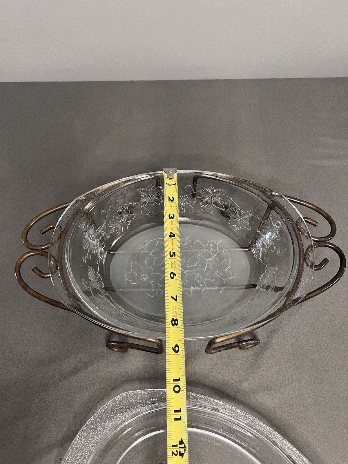 VTG Princess House Fanstasia Design 2.5 Qt Crystal Casserole Dish W/ Stand & Lid