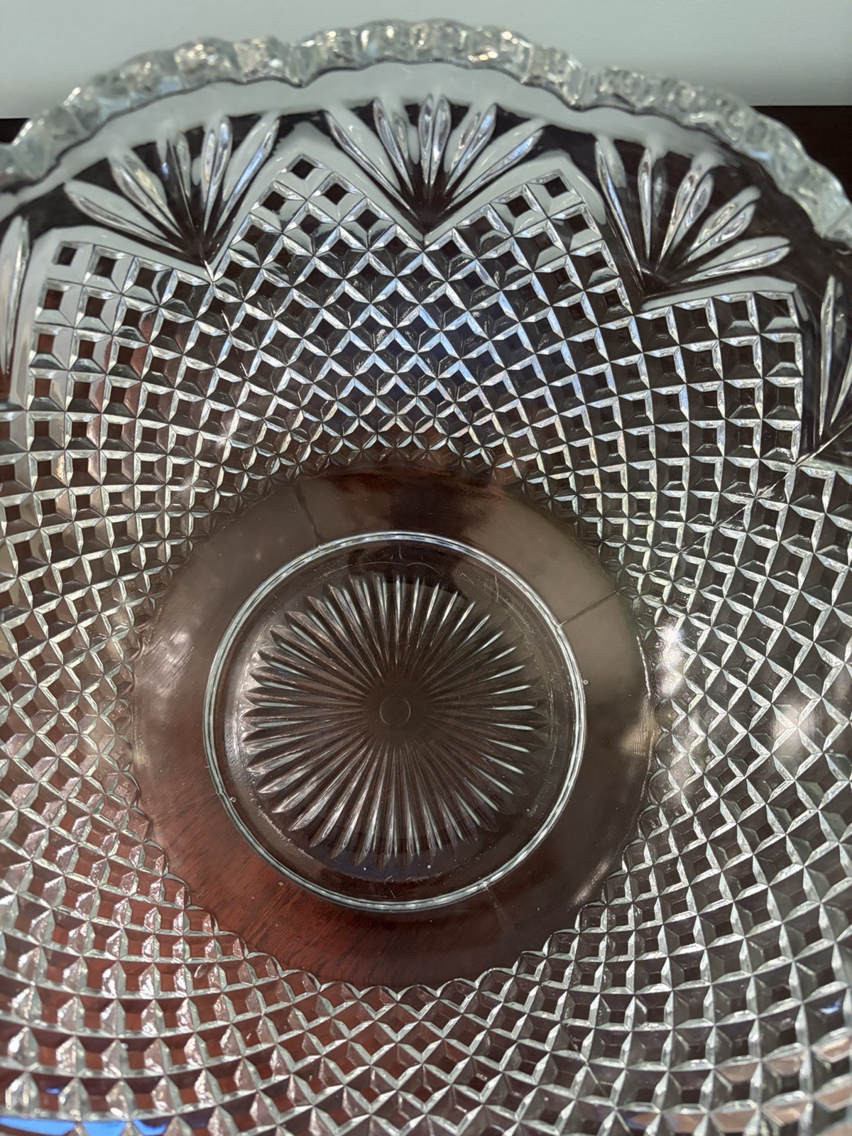 Vintage LE Smith Glass Pineapple/Fan Cut Punch Bowl w/21 Cups Set