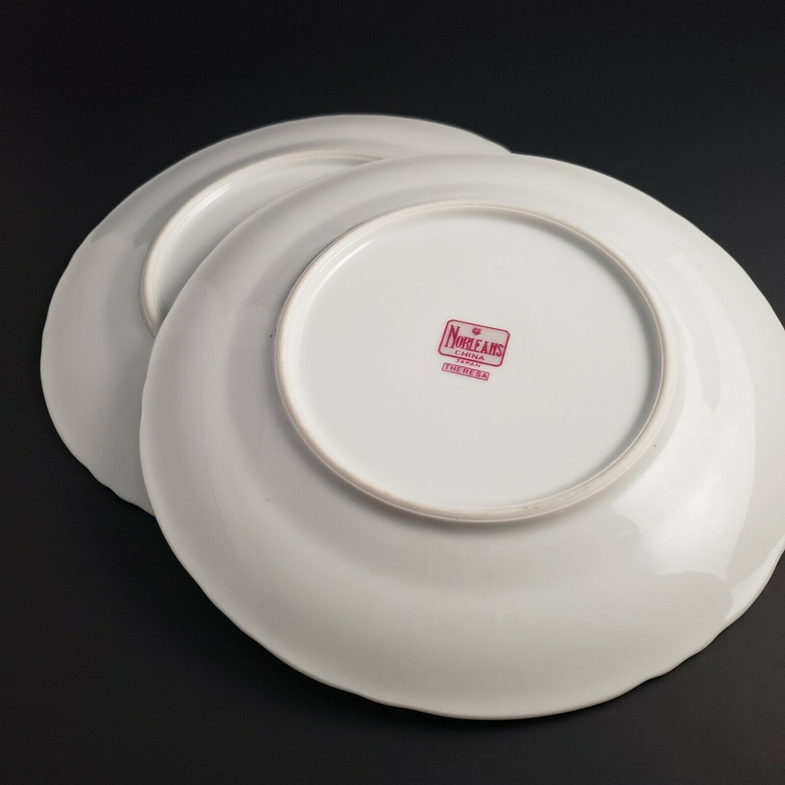 Theresa by NORLEANS 6 Fruit-Dessert Sauce Bowls PLUS 2 bread & butter plates