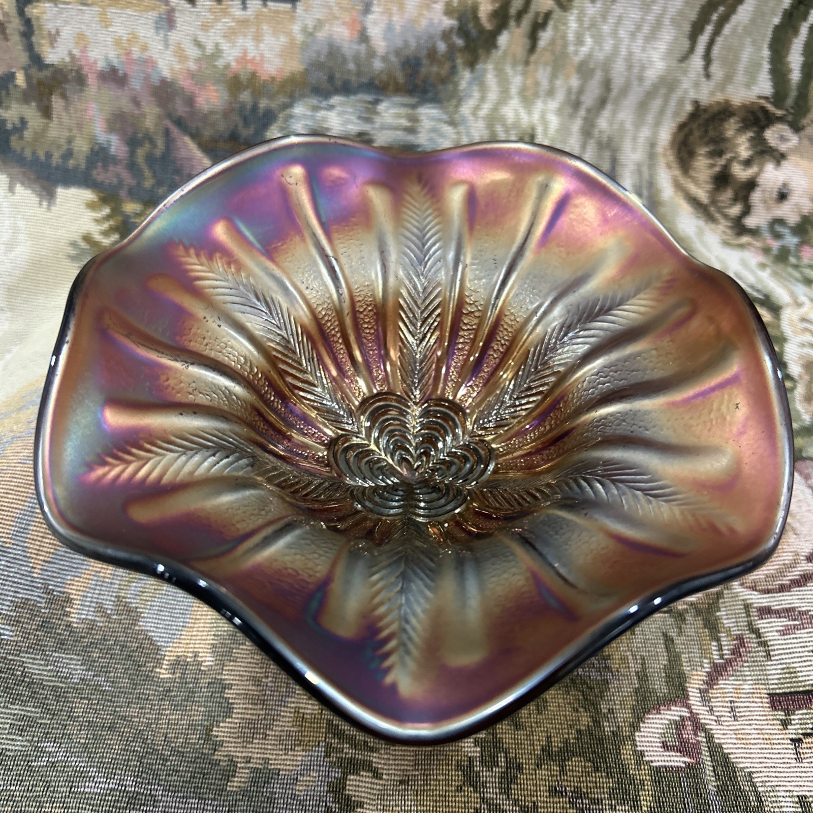 Vintage Fenton amethyst Carnival Glass Peacock Tail Pedestal Compote Candy Dish