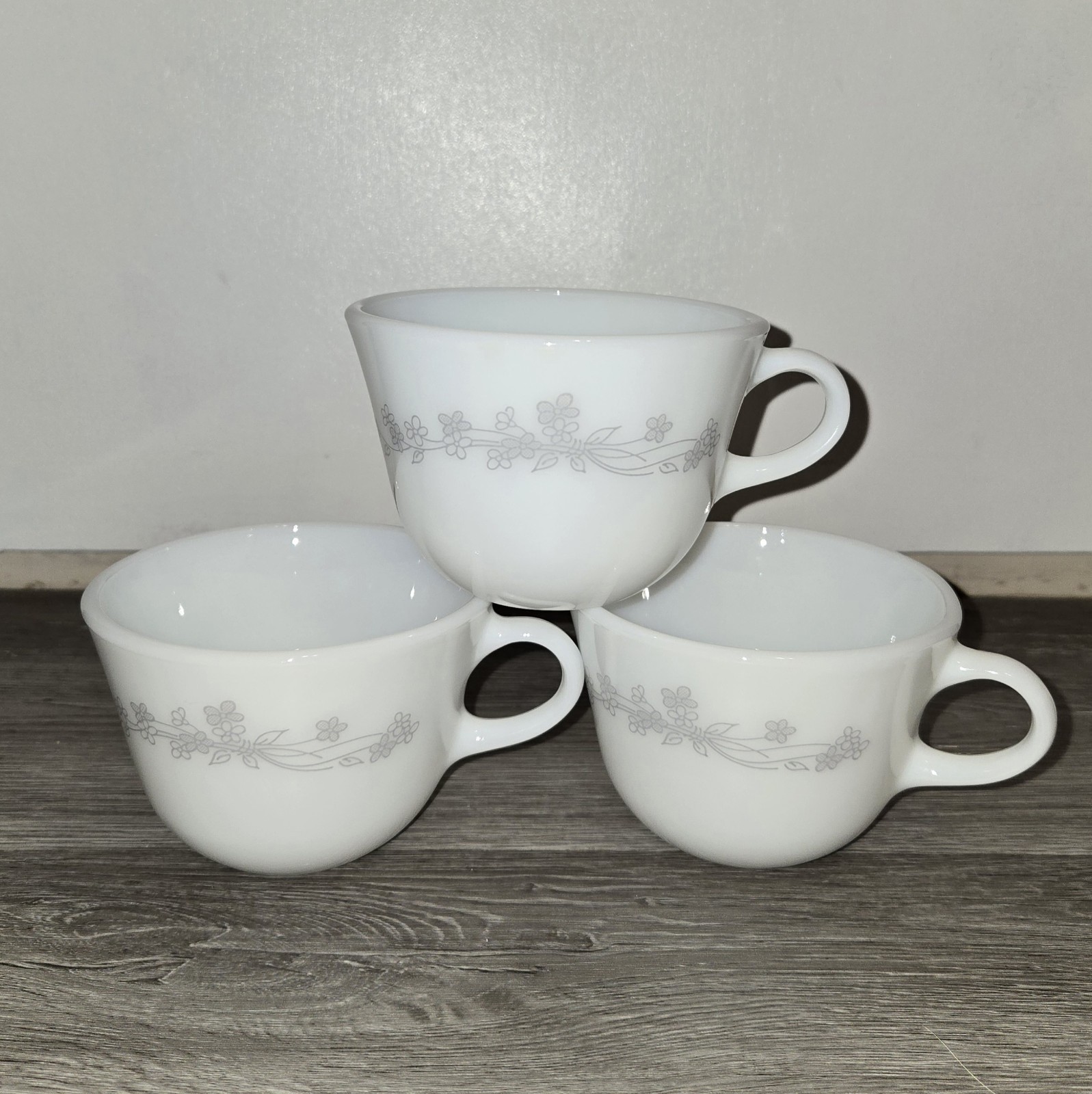 Vintage Corningware-Corelle Ribbon Bouquet Pattern-Milk Glass-Tea Coffee Cups