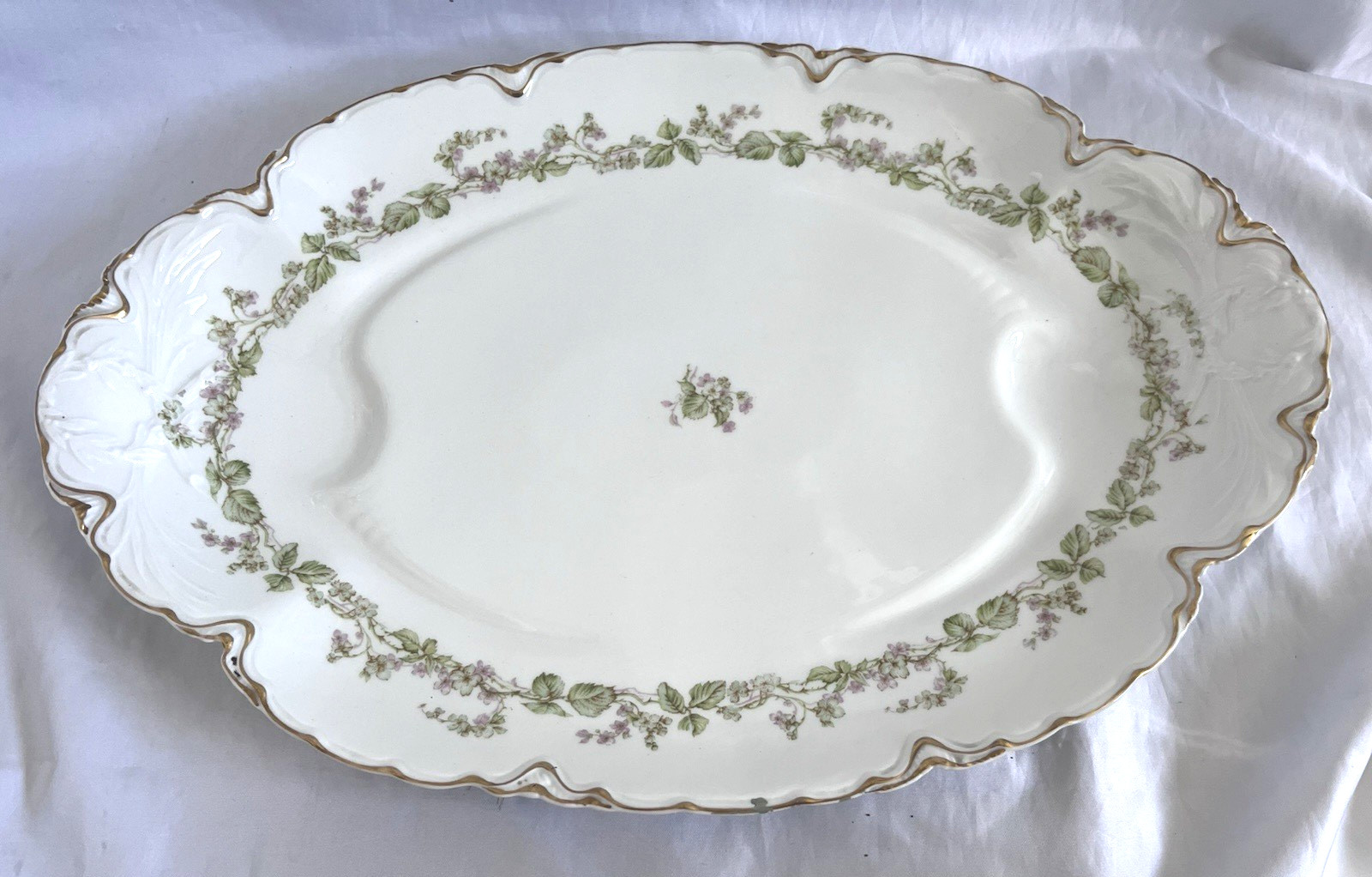 HAVILAND Limoges Charonne 20″ oval serving platter w/ wells. Limoges