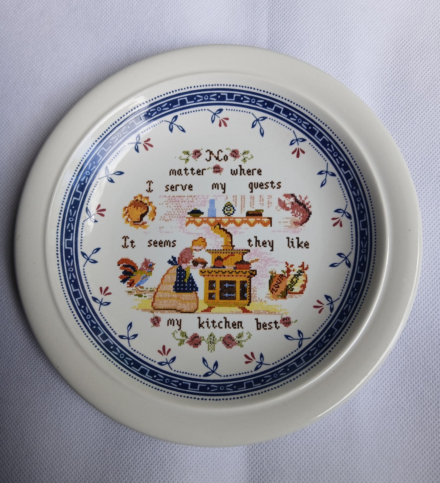 Ceramic Decorative Plate Blue Border Kitchen Motif Round Glossy Multicolor