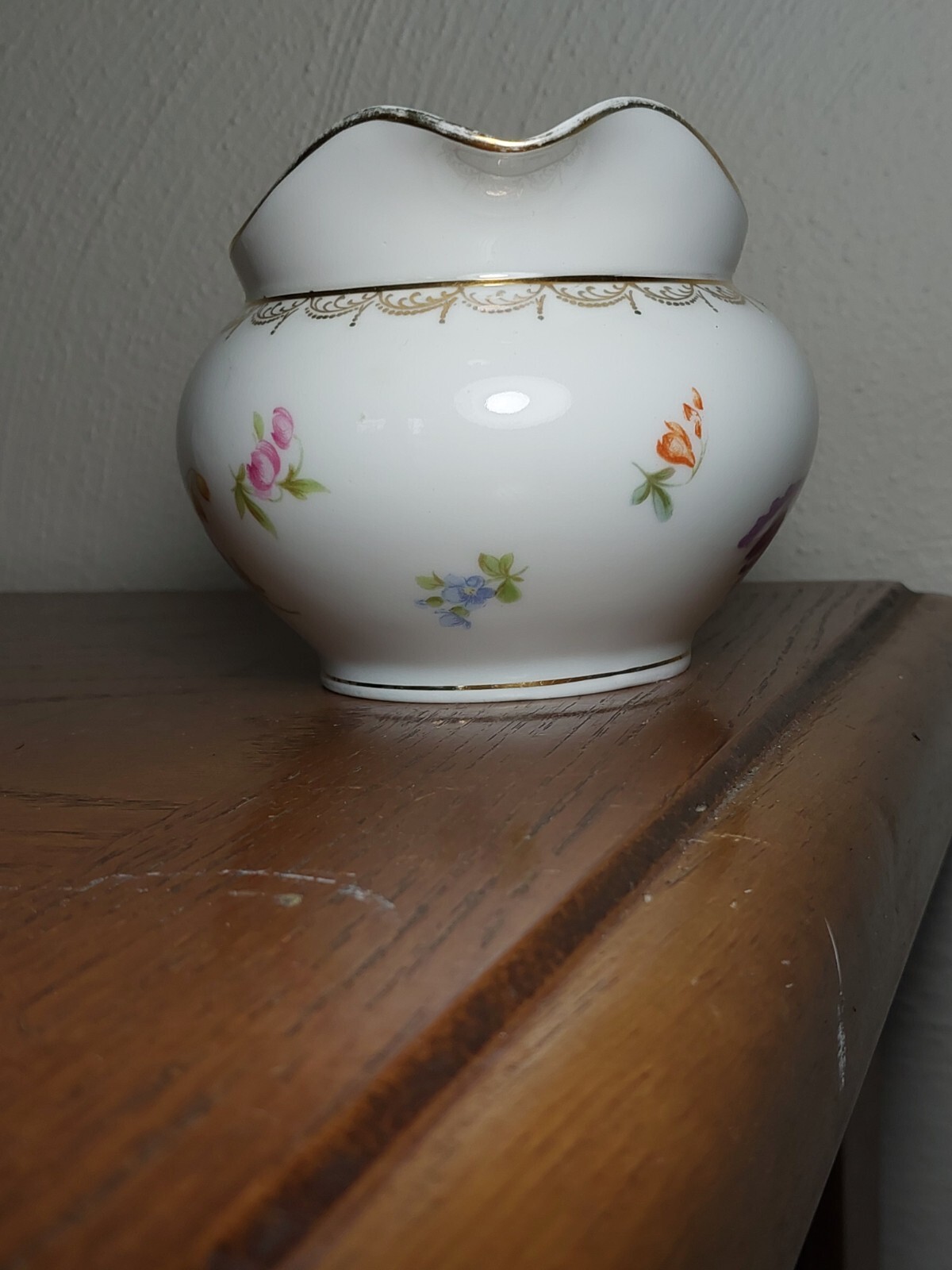 haviland limoges china gold rim Has Very Small Chip In The Top Edge, SEE Picture