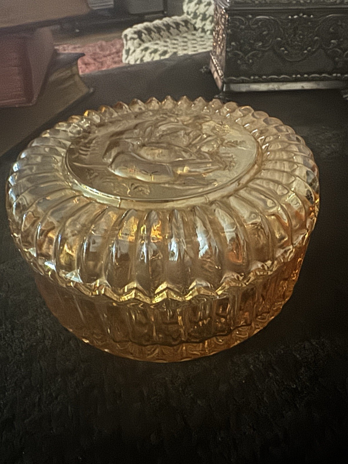 Jeannette Marigold Rose Vintage Carnival Glass Powder Trinket Dish with Lid 5.5″