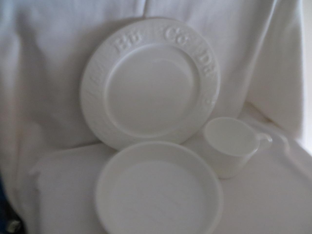 Ralph Lauren McKenzie Quilt Bone china 3P Child’s Children Dinnerware Set New