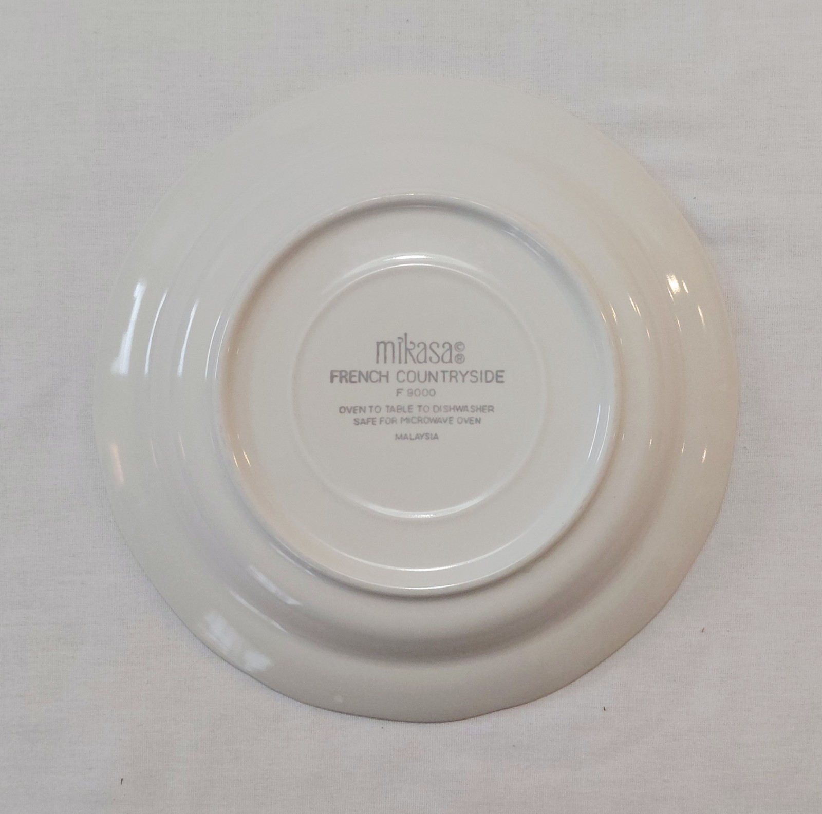 Mikasa Salad Plates 7 7/8″ French Countryside Off White Rustic Farmhouse Set 4