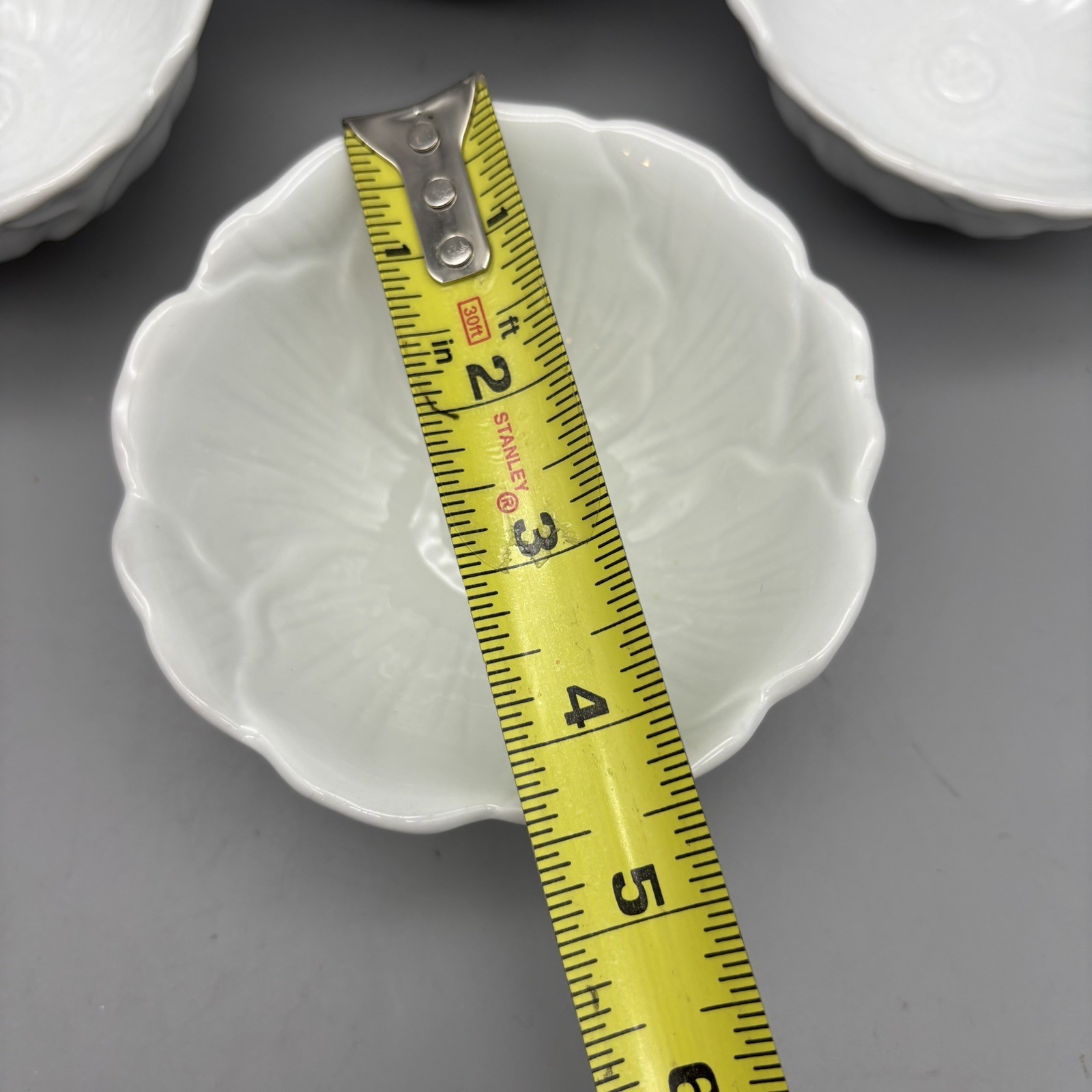 Pier 1 Imports Poppy Flower 4.5” Small White Porcelain Tulip Bowl Set of 4 Bowls