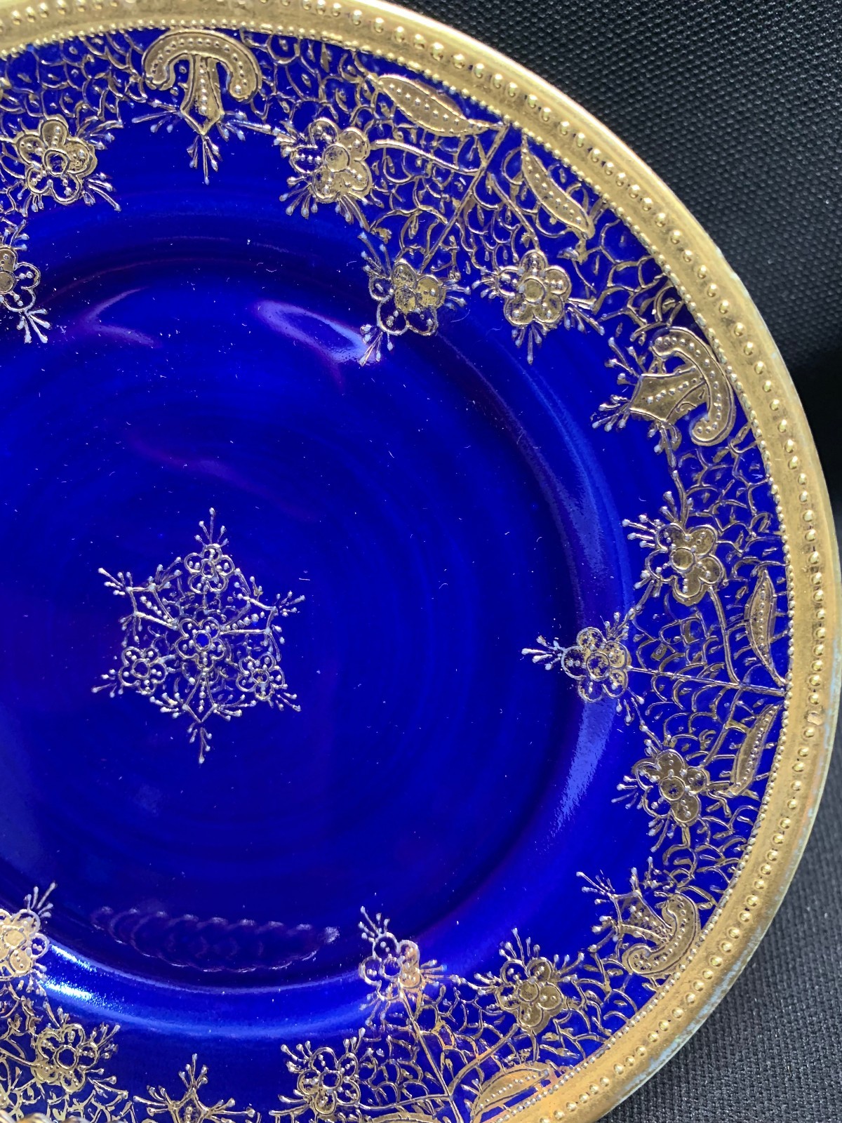 NIPPON COBALT BLUE & GOLD GILT BREAD DESSERT PLATE 6 1/2″ DIAMETER EXC. COND.